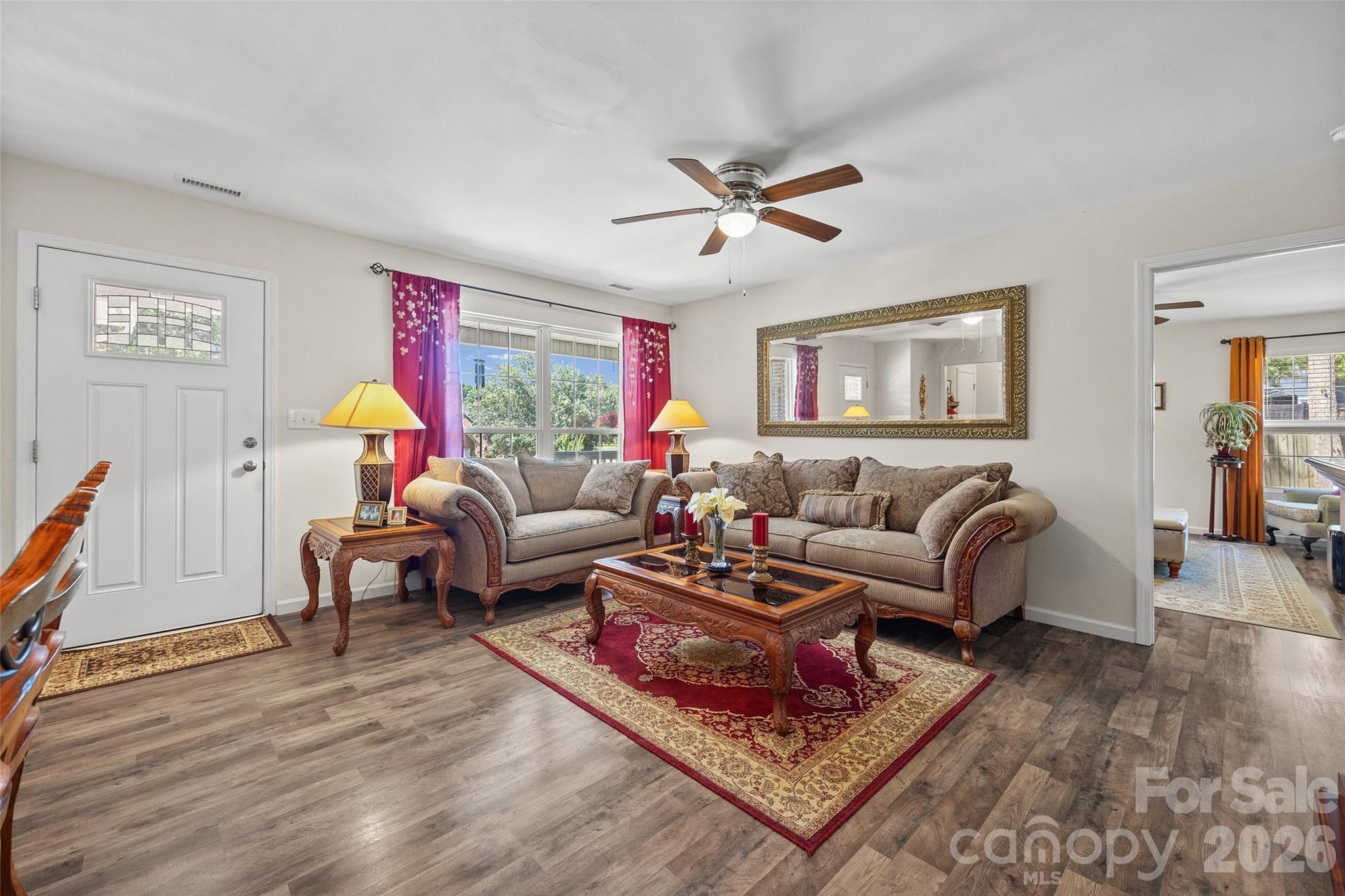 208 Victoria Circle Property Photo 7