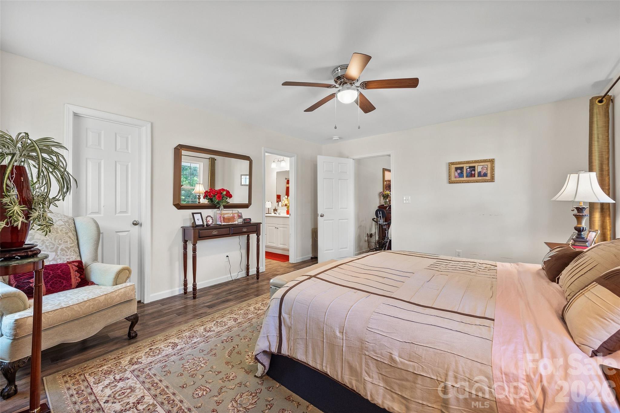 208 Victoria Circle Property Photo 14
