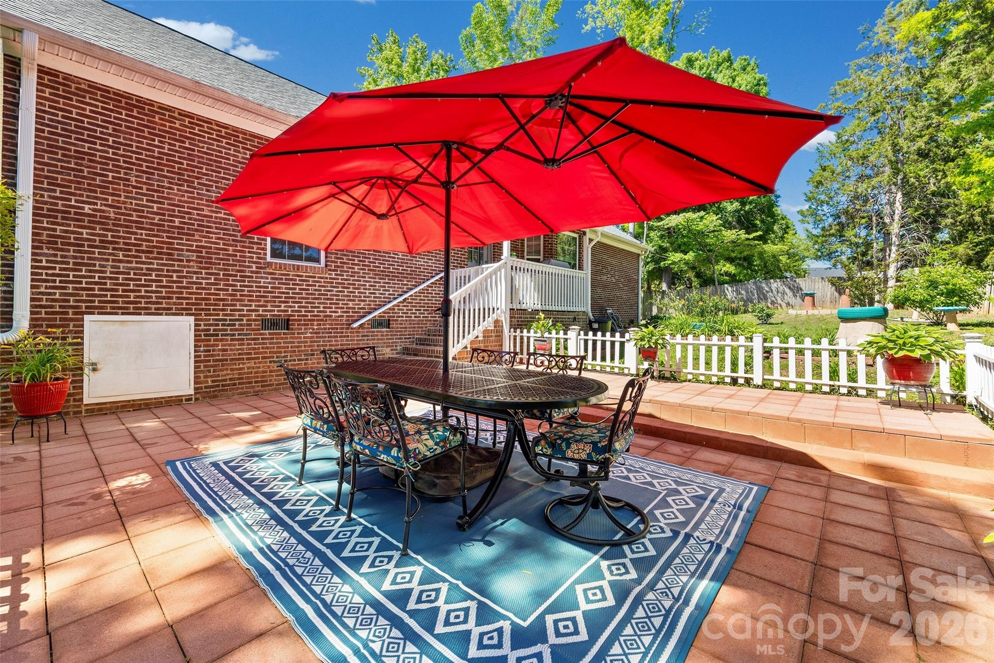 208 Victoria Circle Property Photo 21