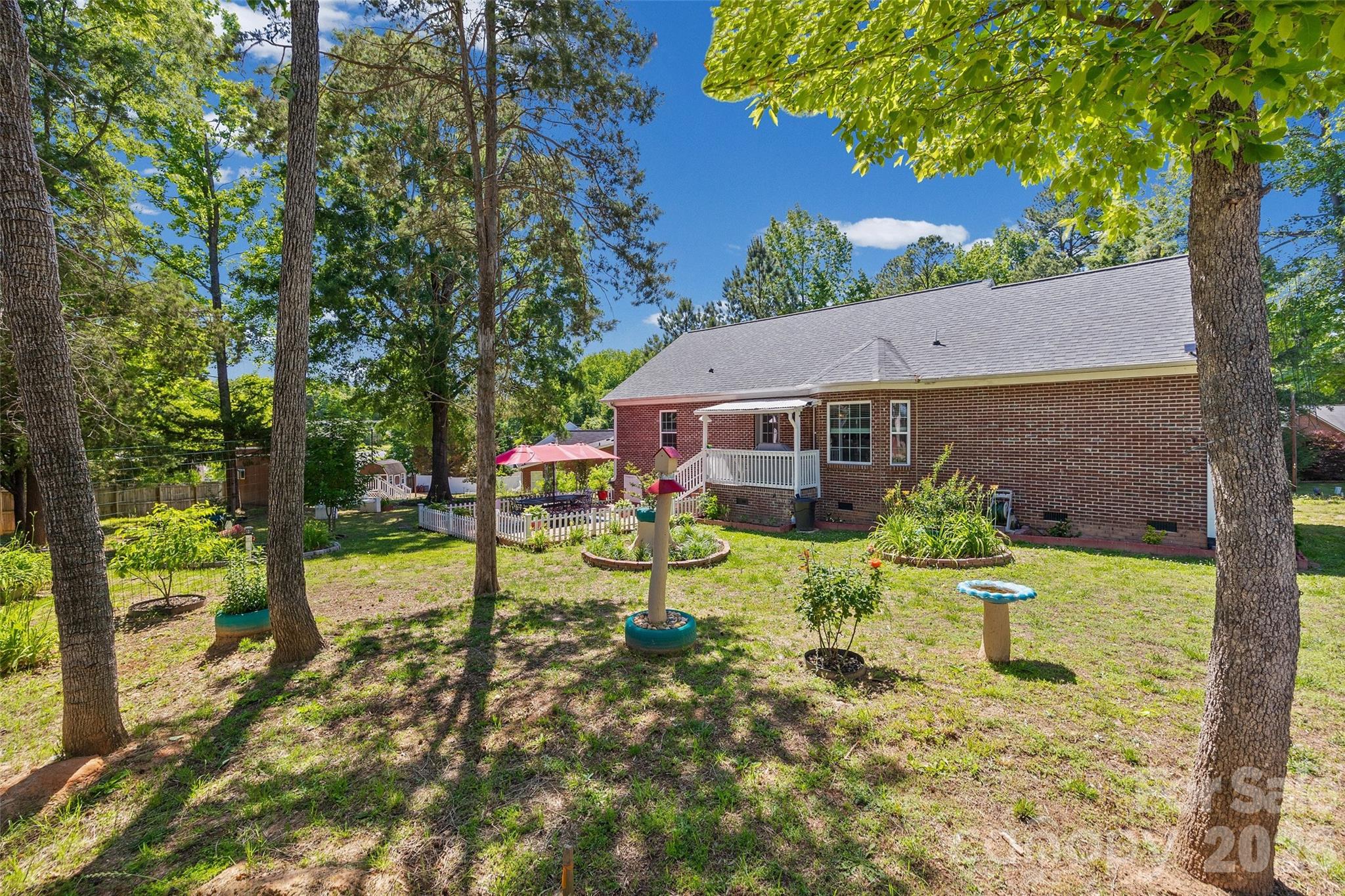 208 Victoria Circle Property Photo 23