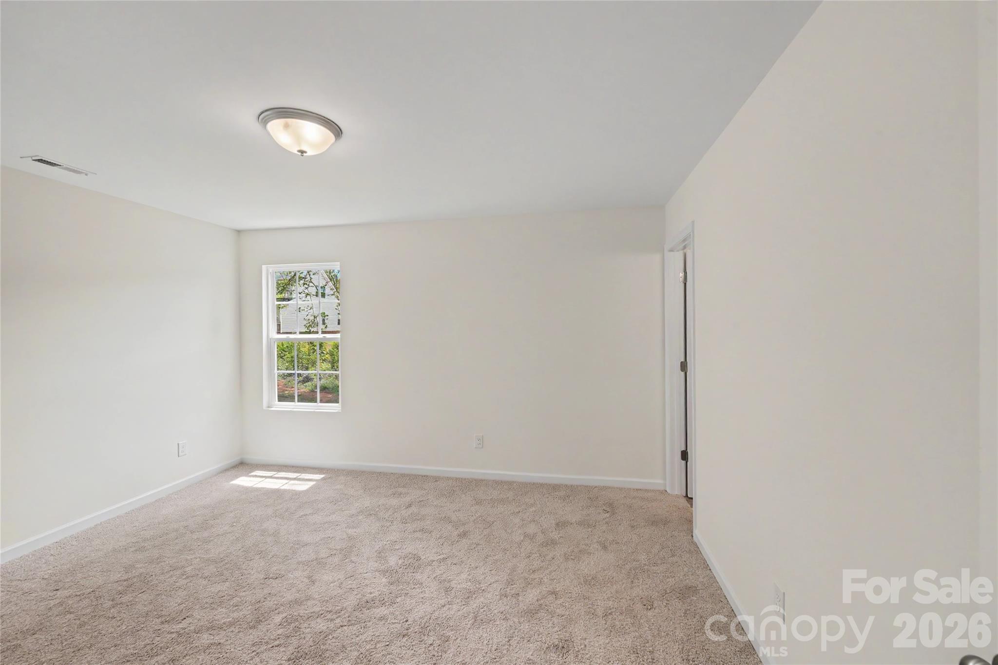 529 Crosby Street Property Photo 19