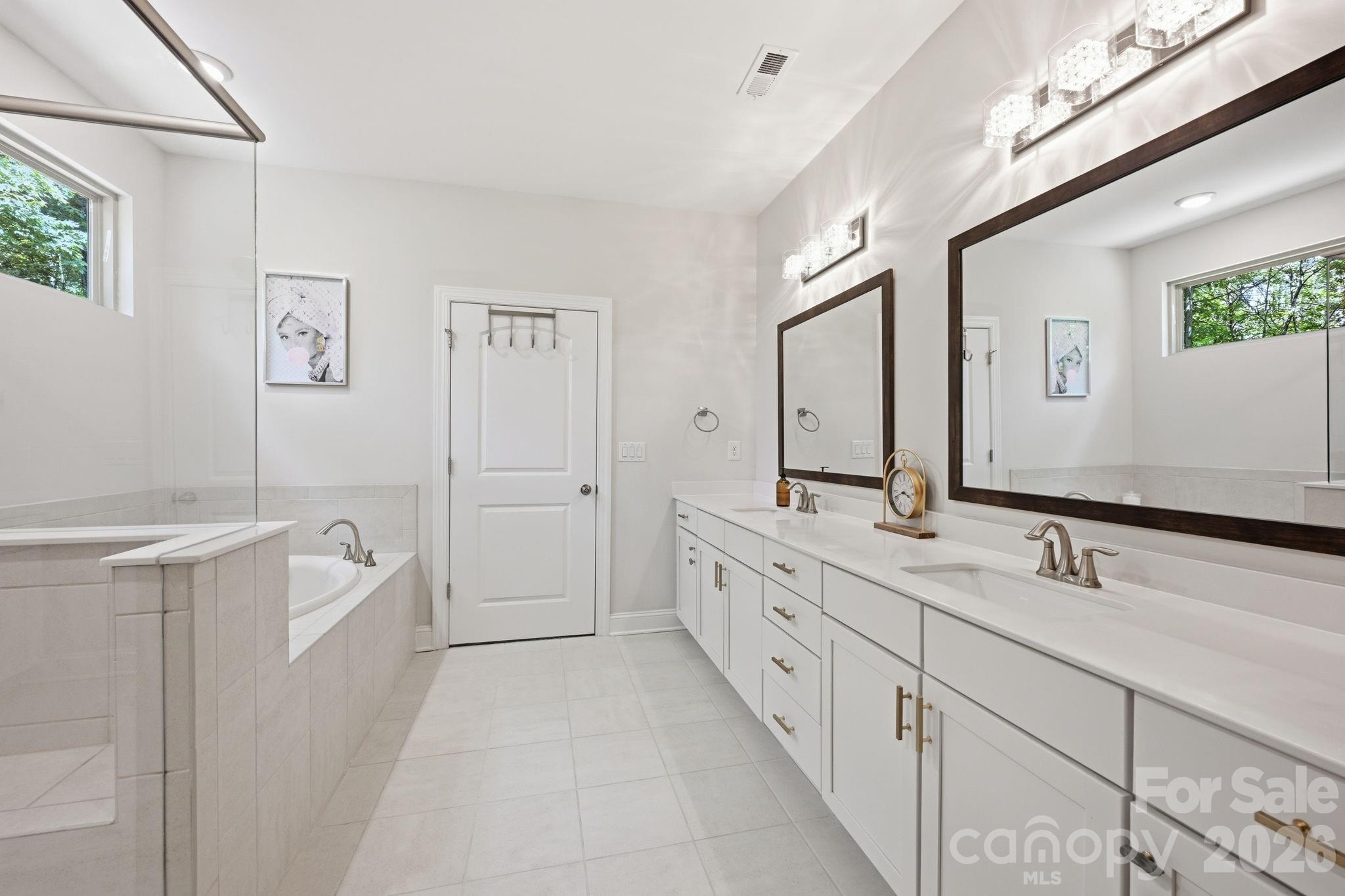 125 Sweet Grass Lane Property Photo 18