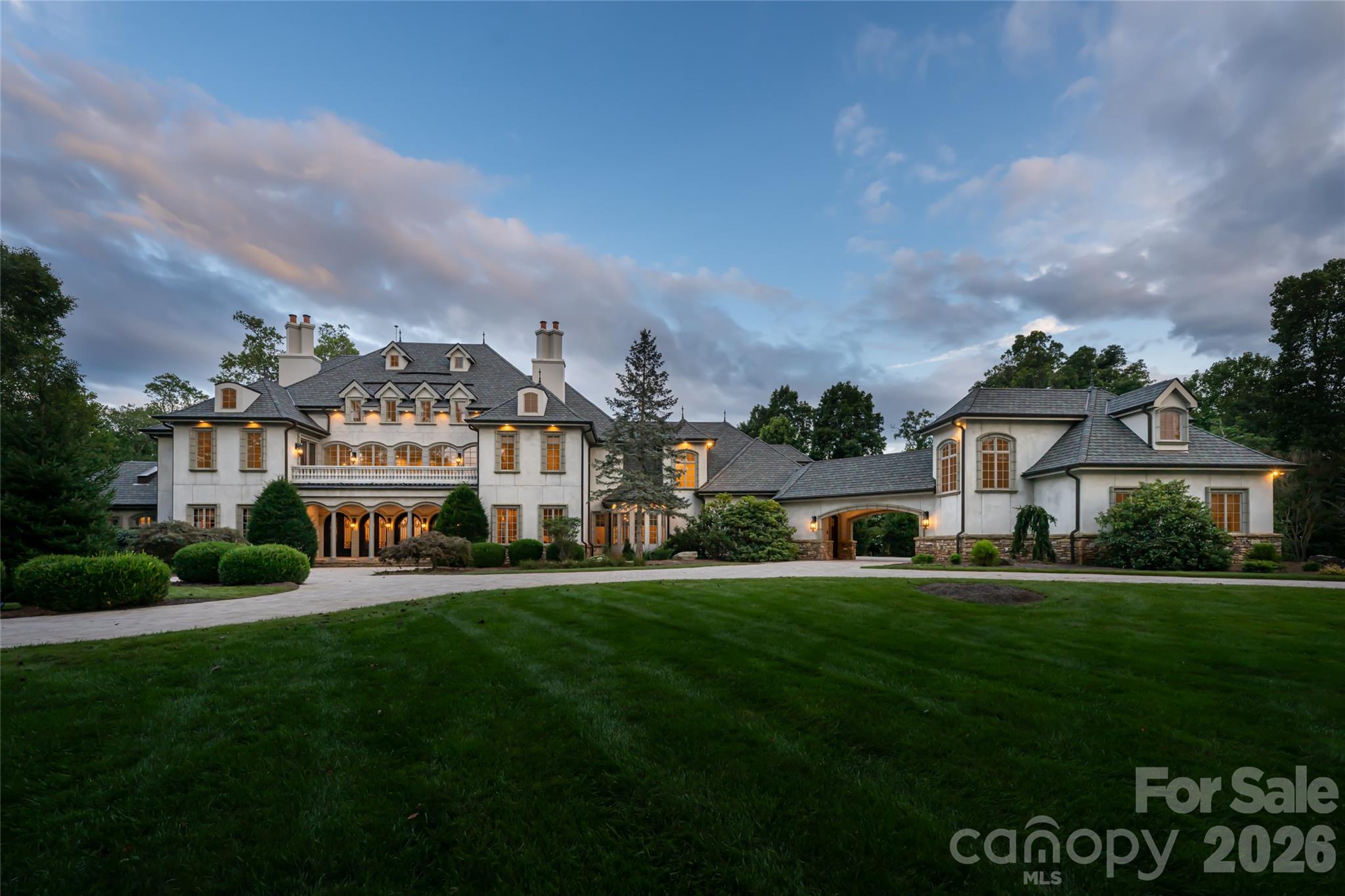 316 S Braeside Court Property Photo 47