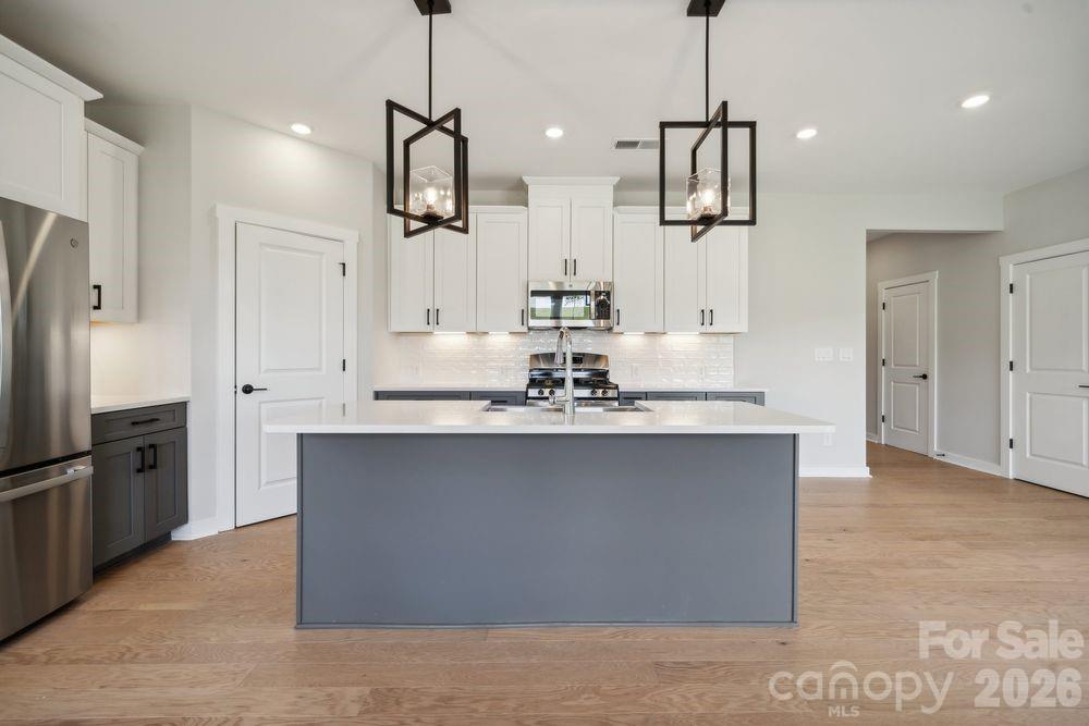 18427 Cove Landing Road Property Photo 7