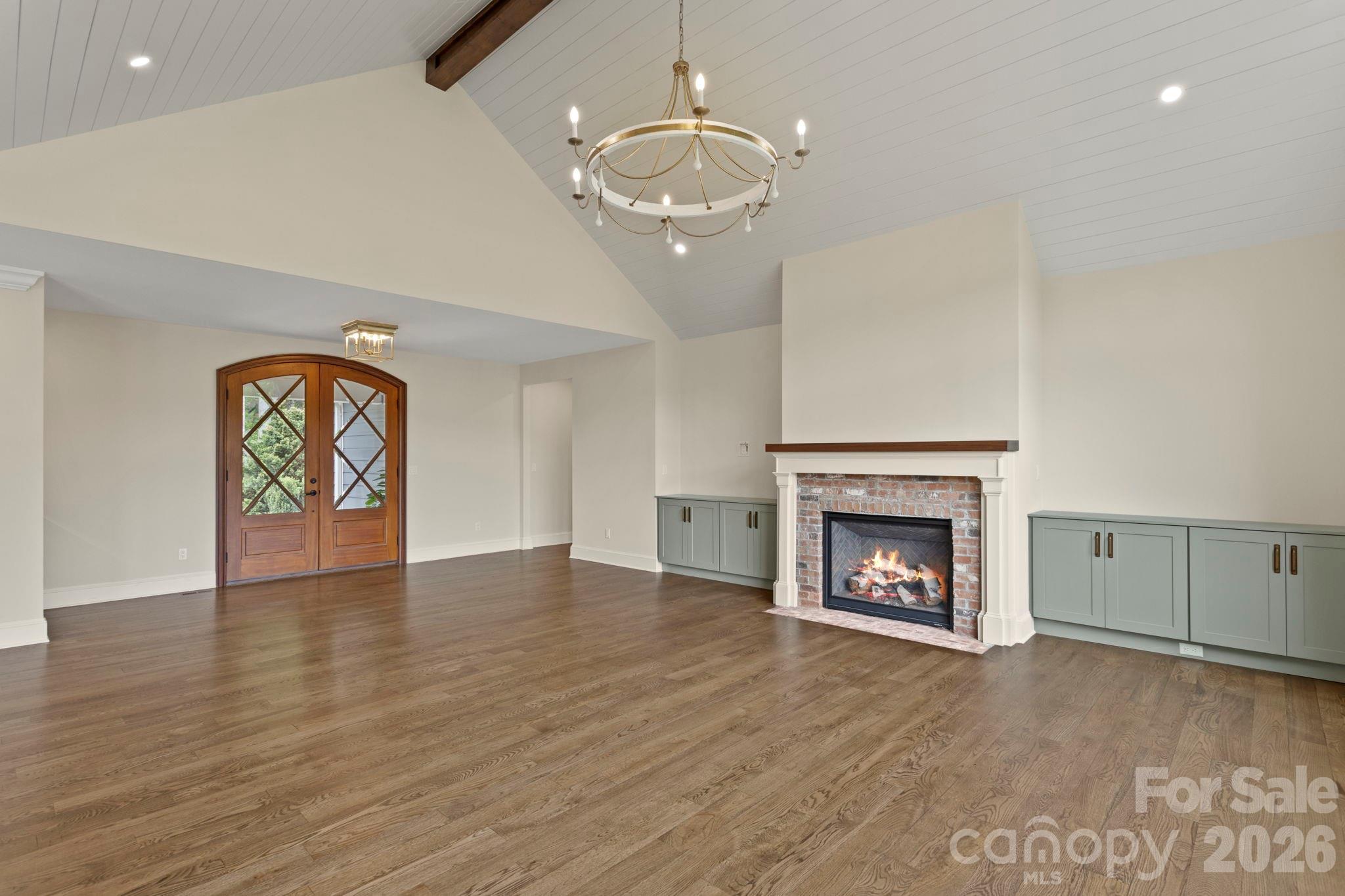301 Winding Meadows Drive Property Photo 10
