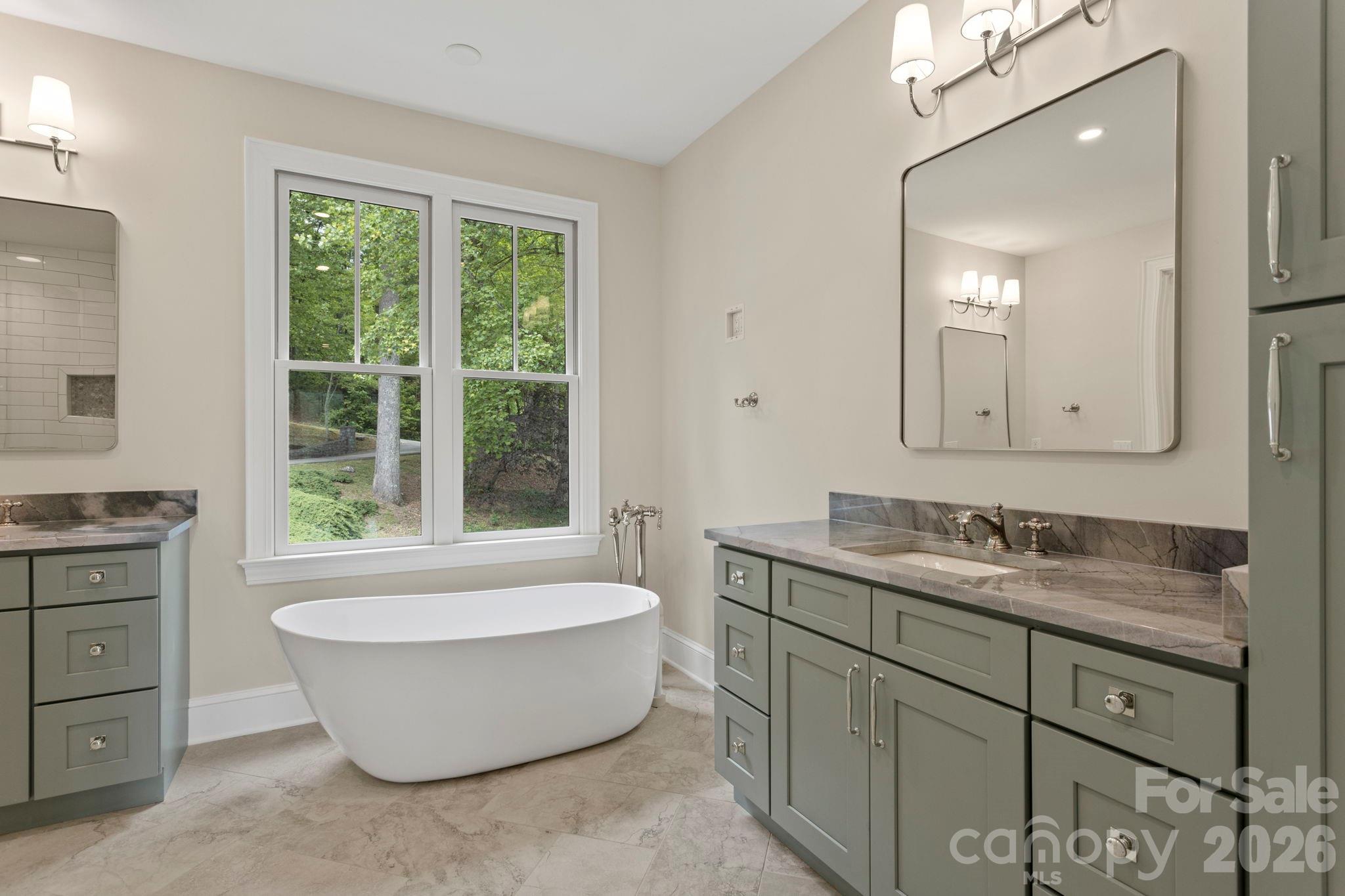 301 Winding Meadows Drive Property Photo 27