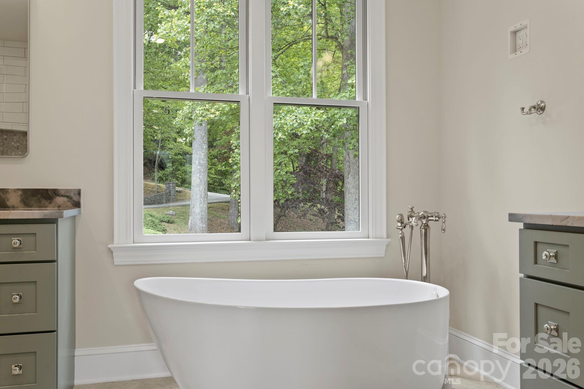 301 Winding Meadows Drive Property Photo 29