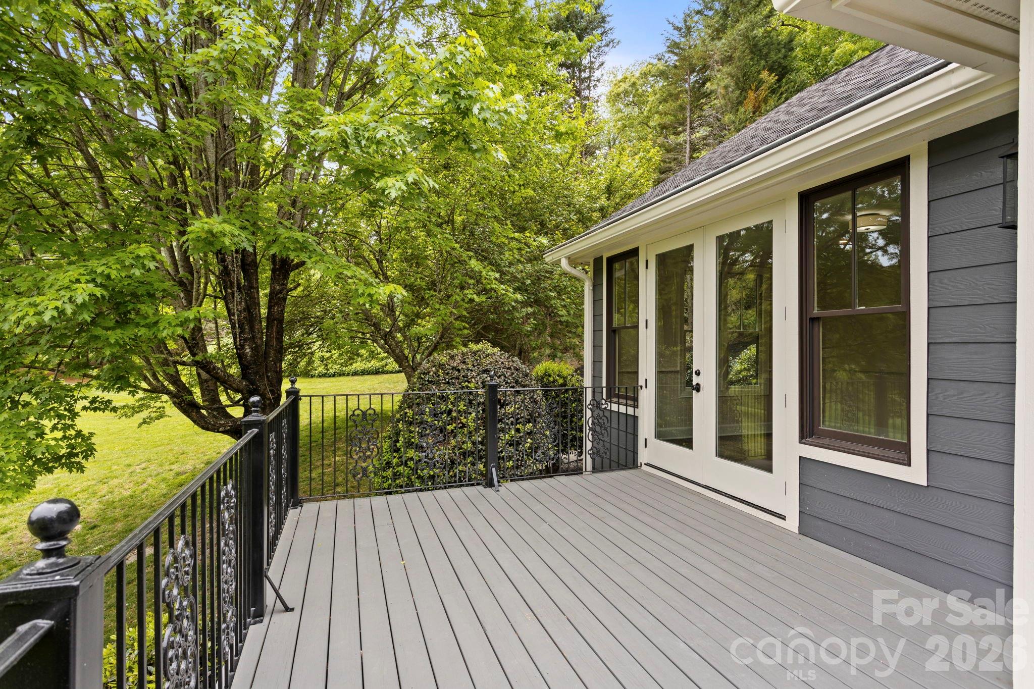 301 Winding Meadows Drive Property Photo 48