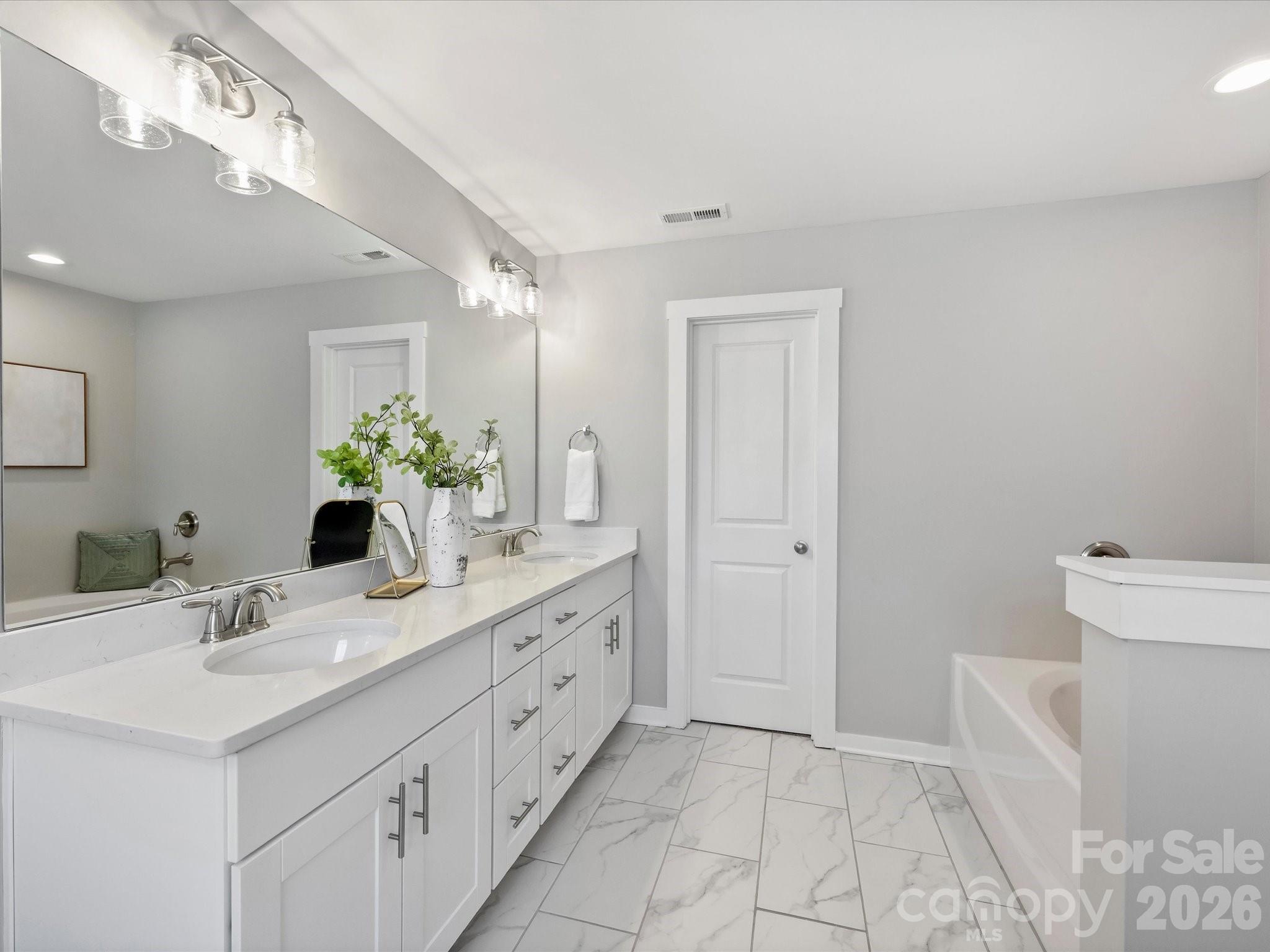 111 Cranford Drive Property Photo 17