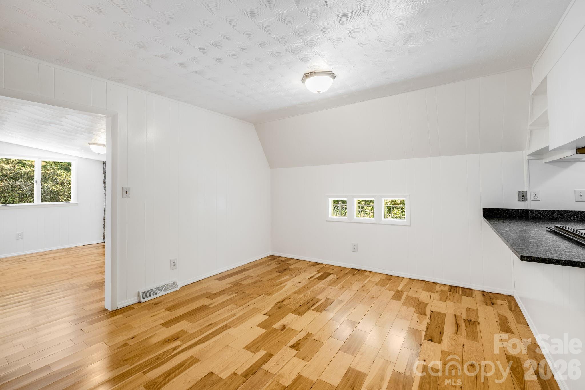 45 Echo Hills Drive Property Photo 9