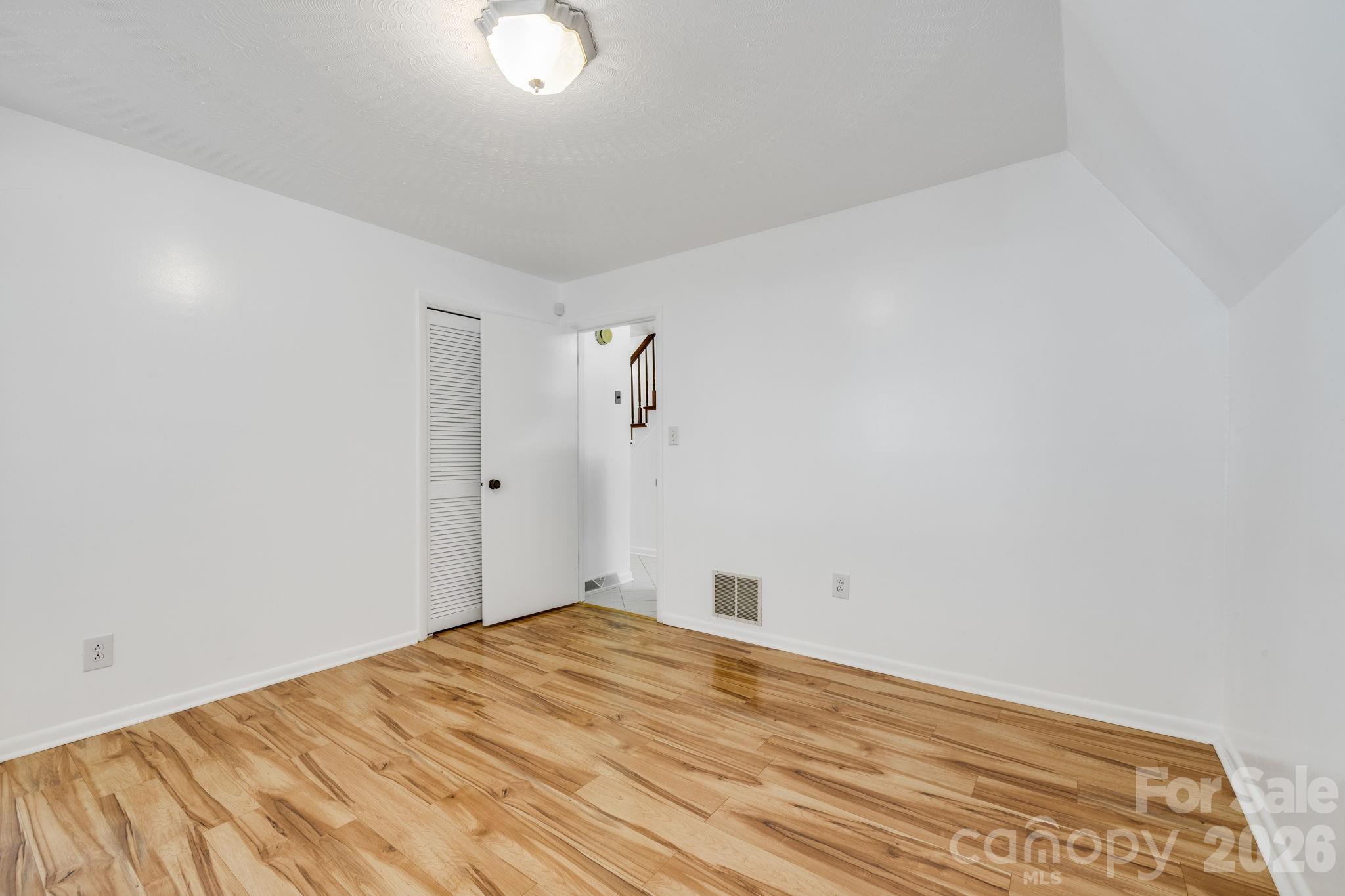 45 Echo Hills Drive Property Photo 11