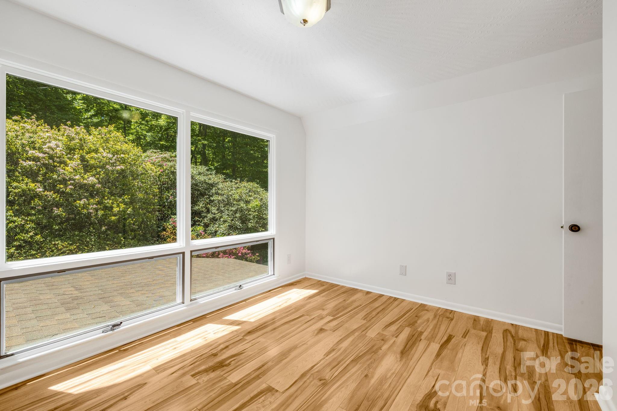 45 Echo Hills Drive Property Photo 14