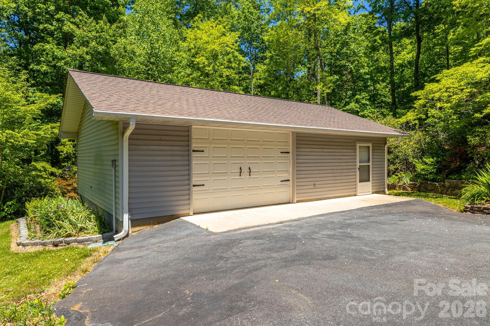 45 Echo Hills Drive Property Photo 23