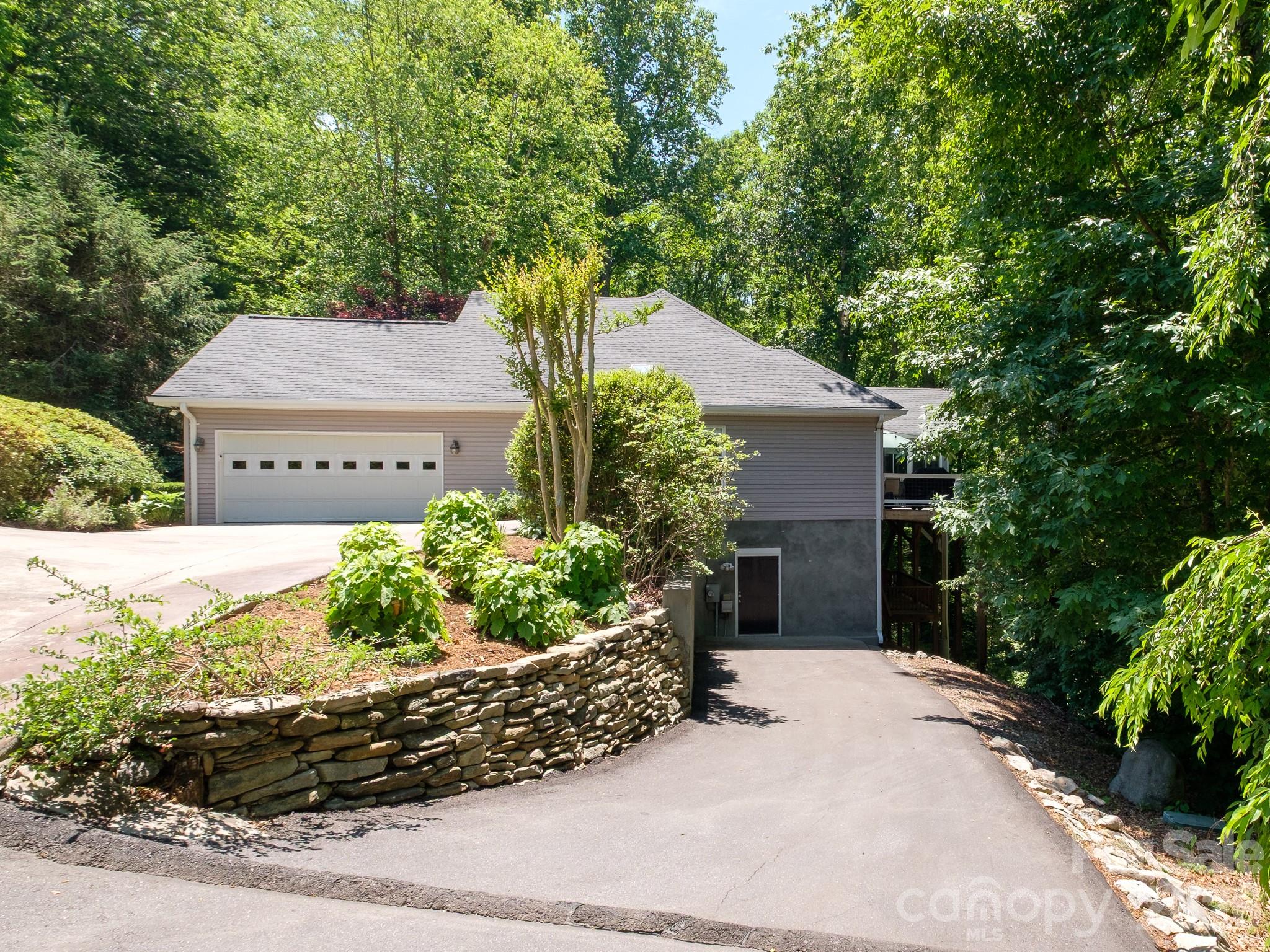 30 Cherokee Trail Property Photo 29