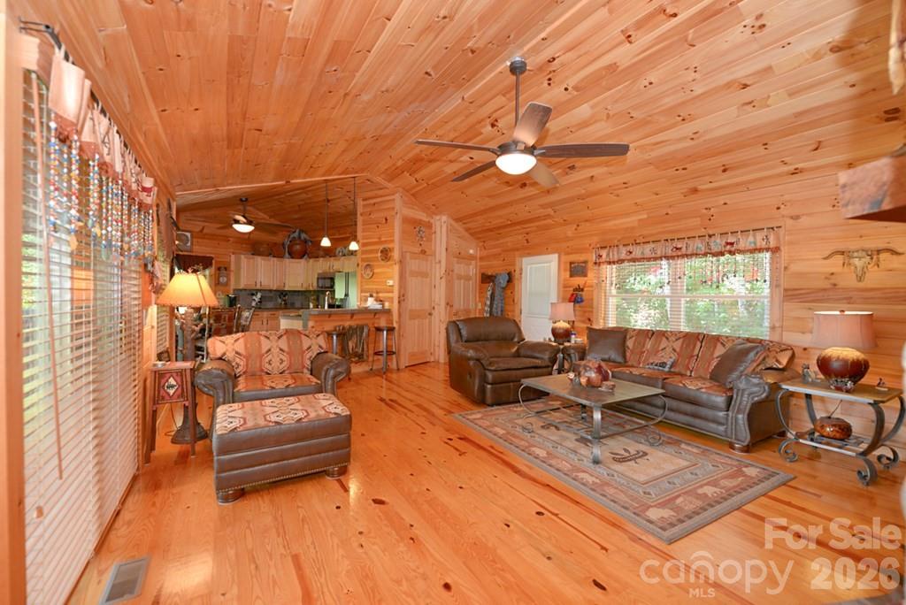 470 Bear Ridge Road Property Photo 14
