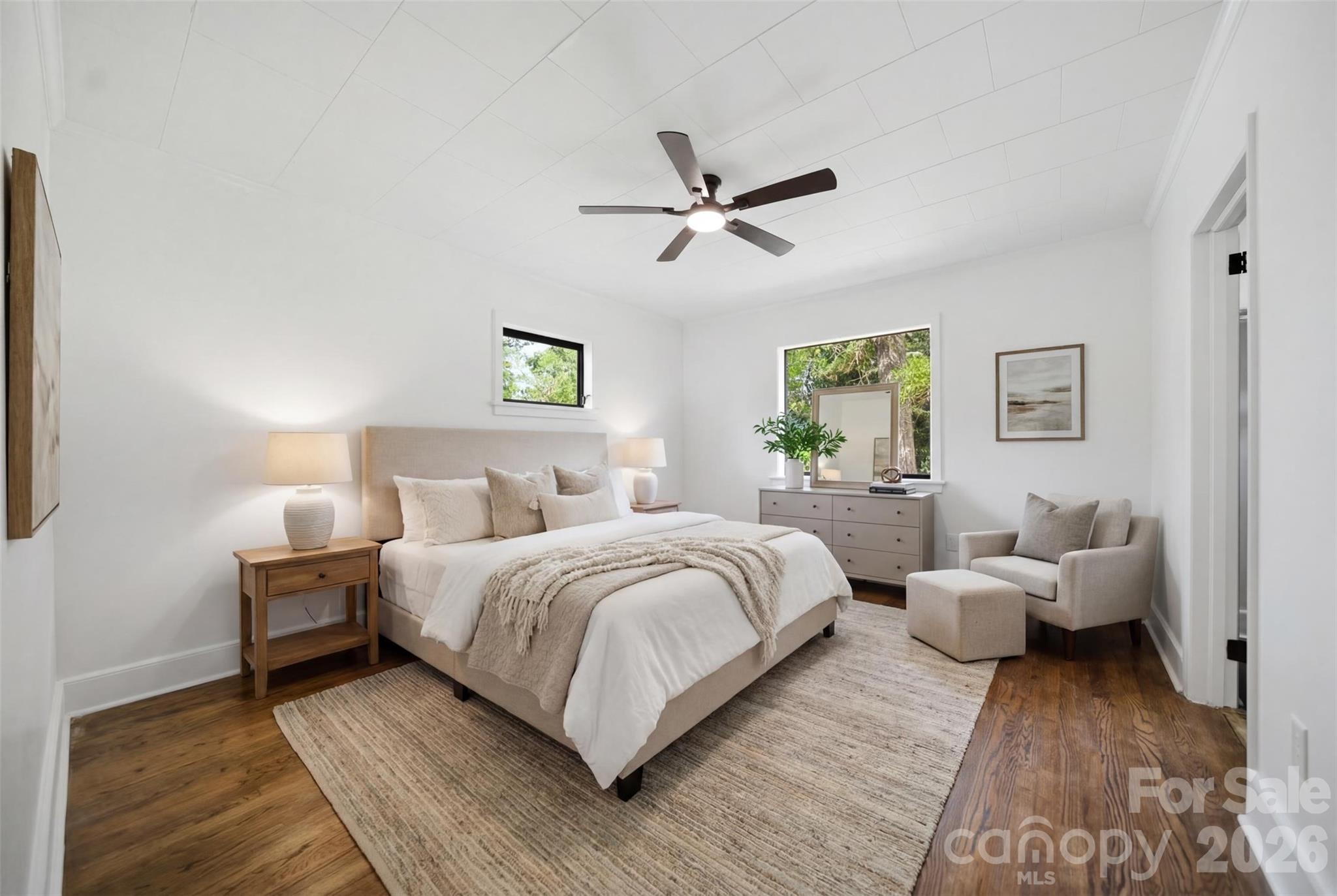 907 Amelia Street Property Photo 19