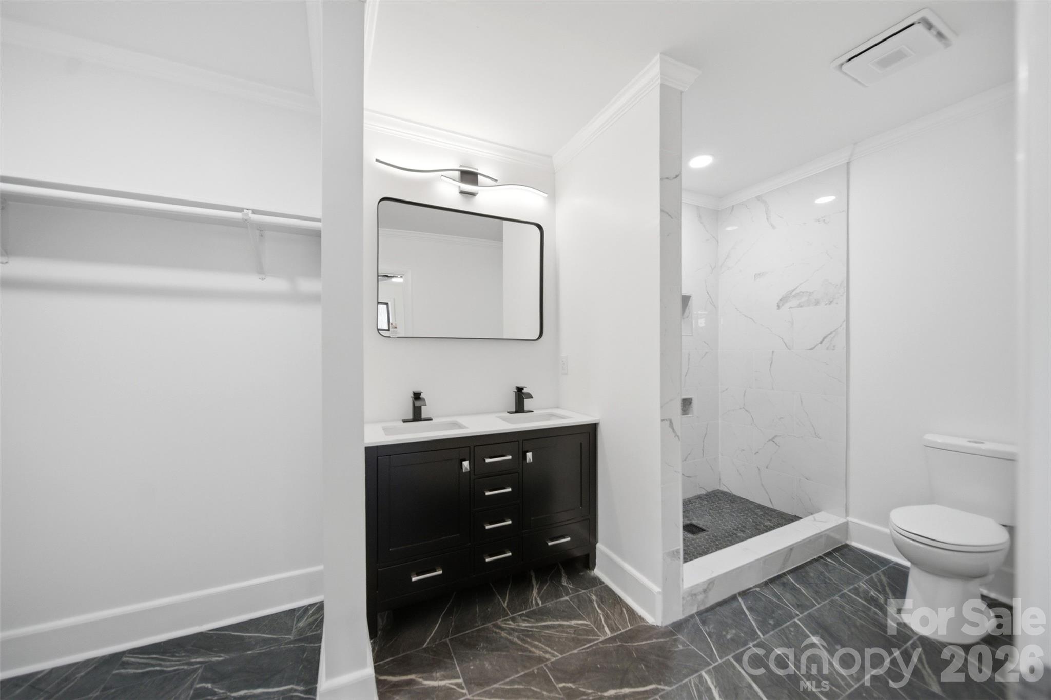 907 Amelia Street Property Photo 21