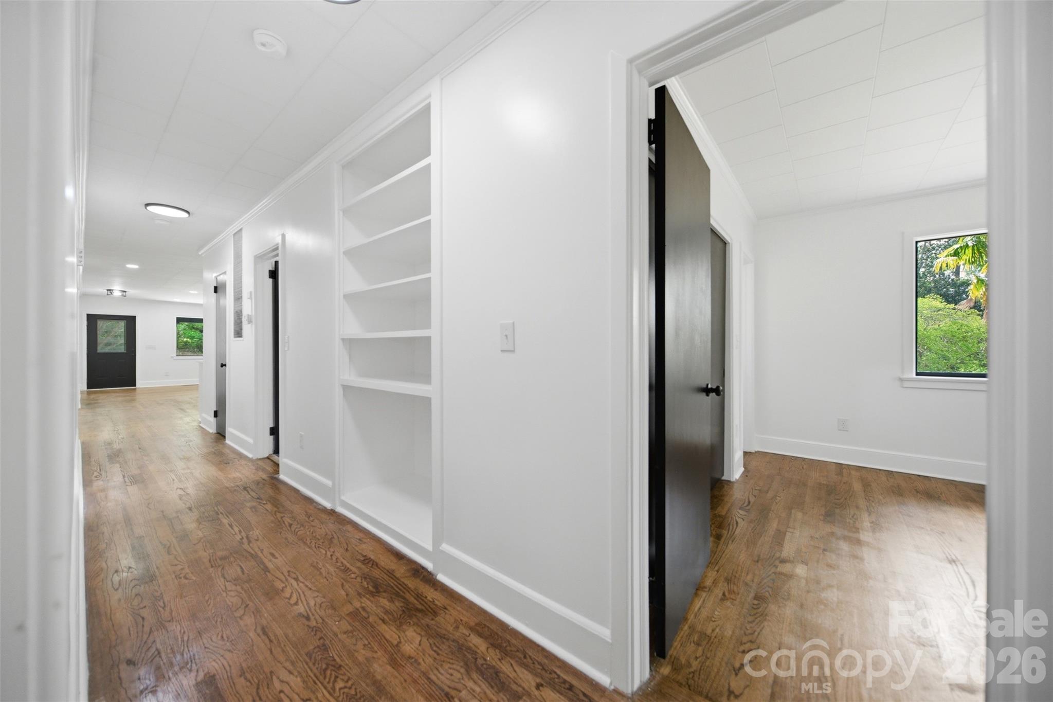 907 Amelia Street Property Photo 22