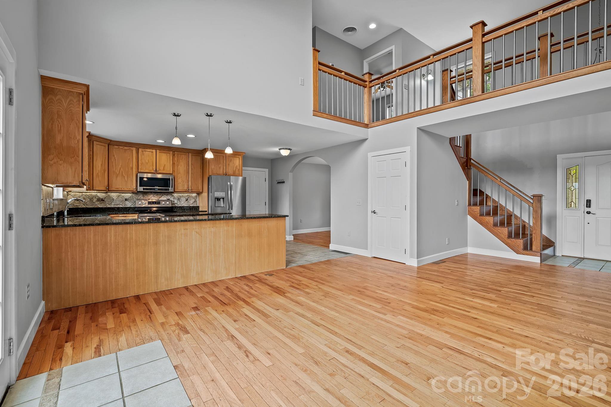 77 Paradise Ridge Property Photo 8
