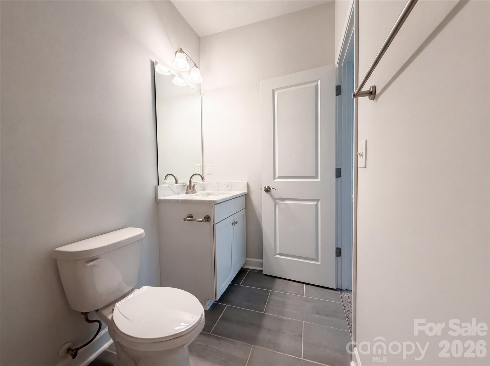 5704 Woodard Street Property Photo 9