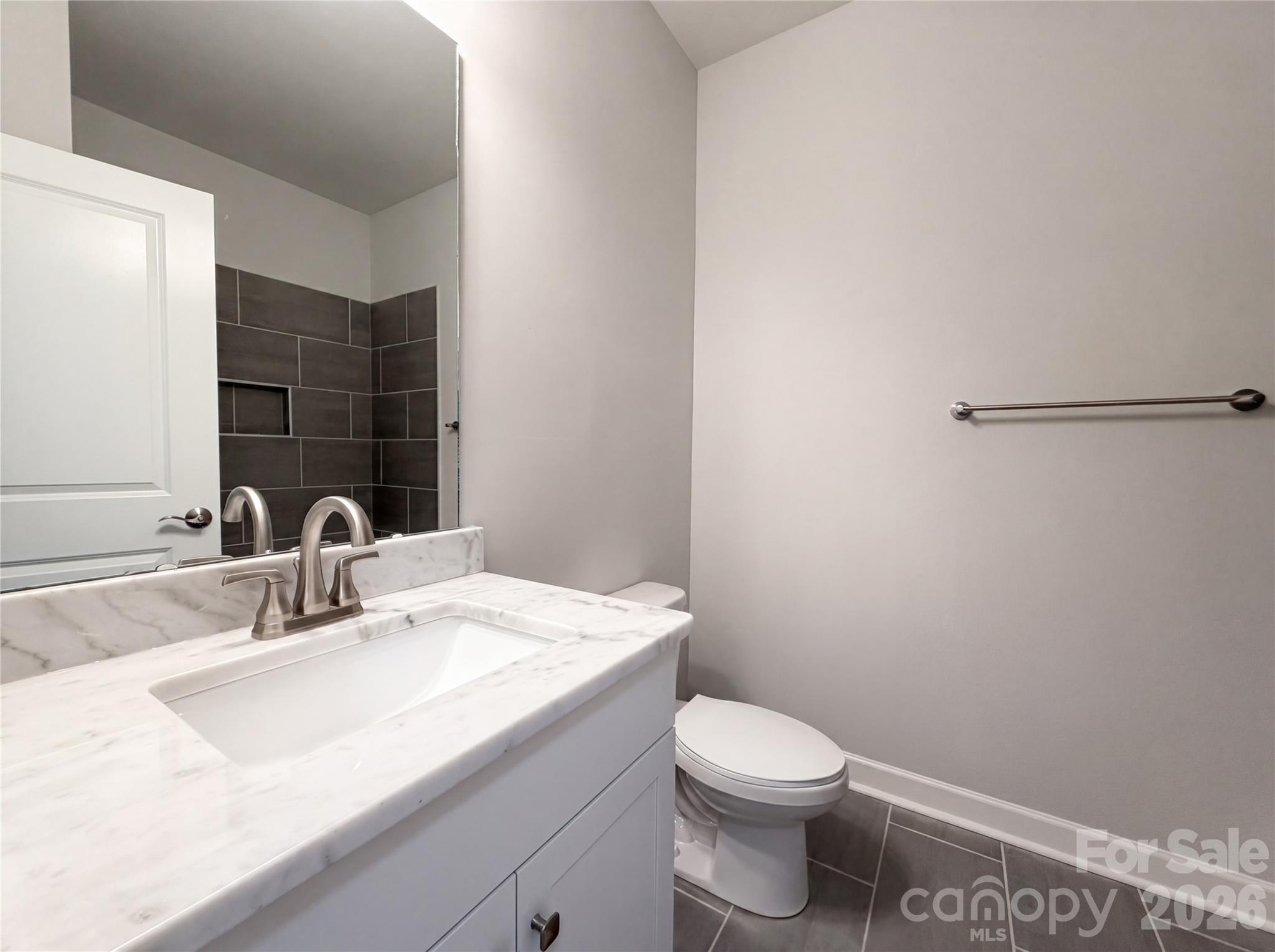 5704 Woodard Street Property Photo 10