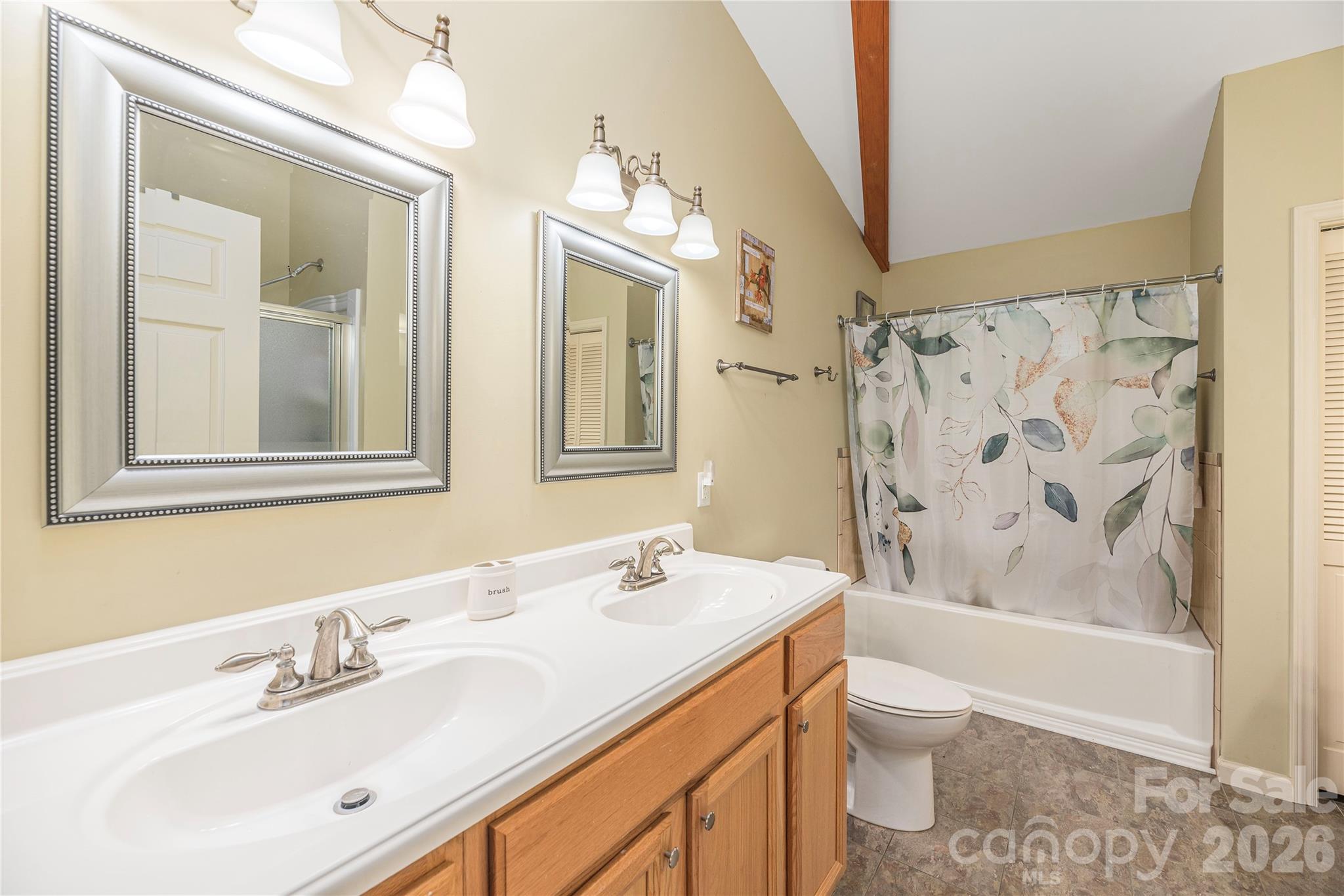 309 Irene Lane Property Photo 14