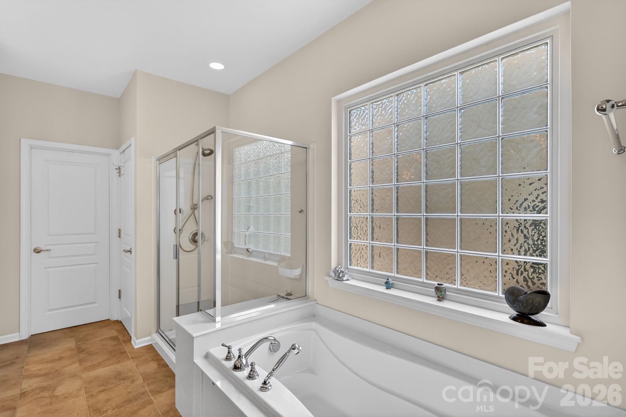9242 Whistling Straits Drive Property Photo 23