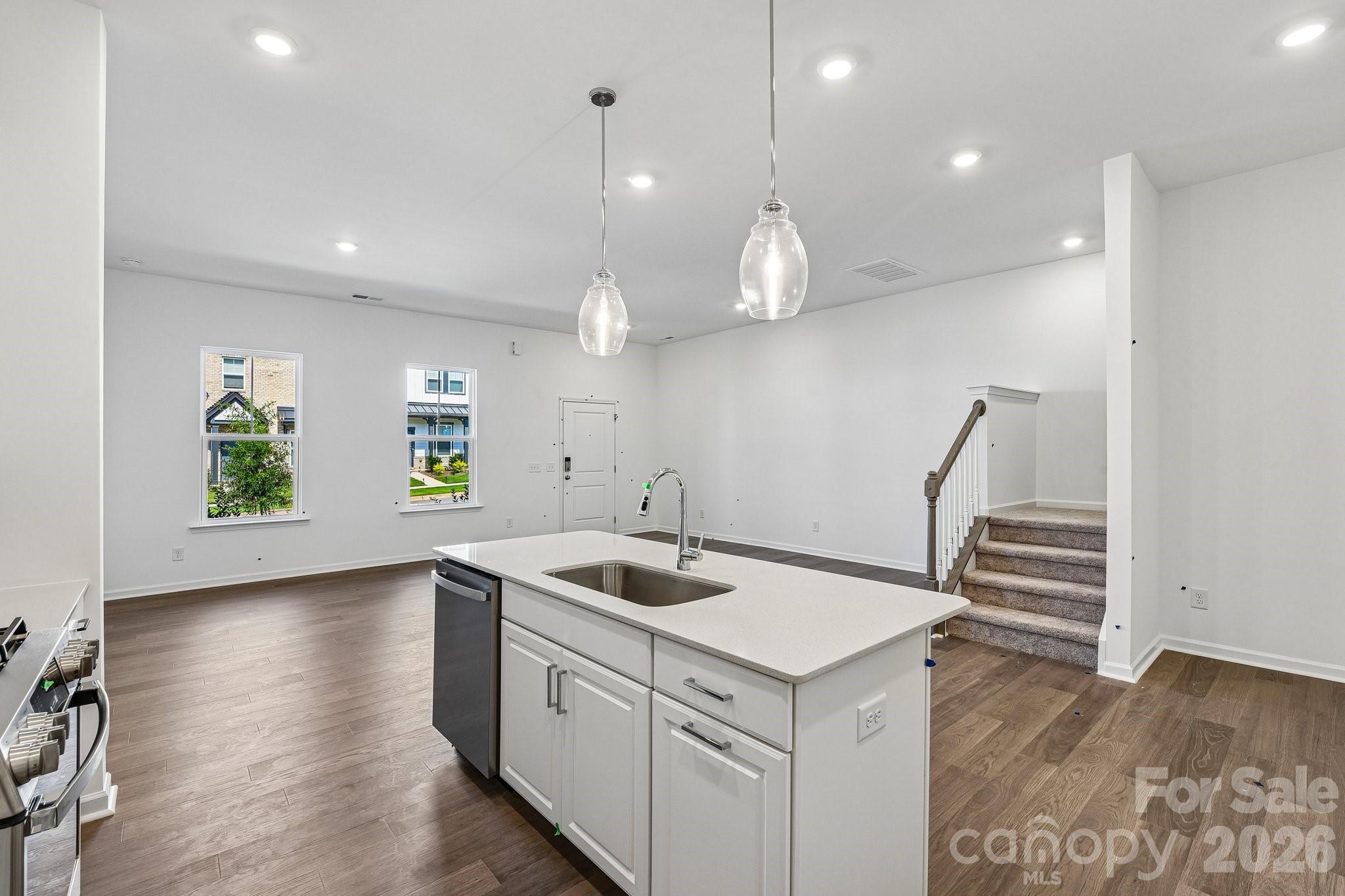 8687 Miles Gap Road Property Photo 11