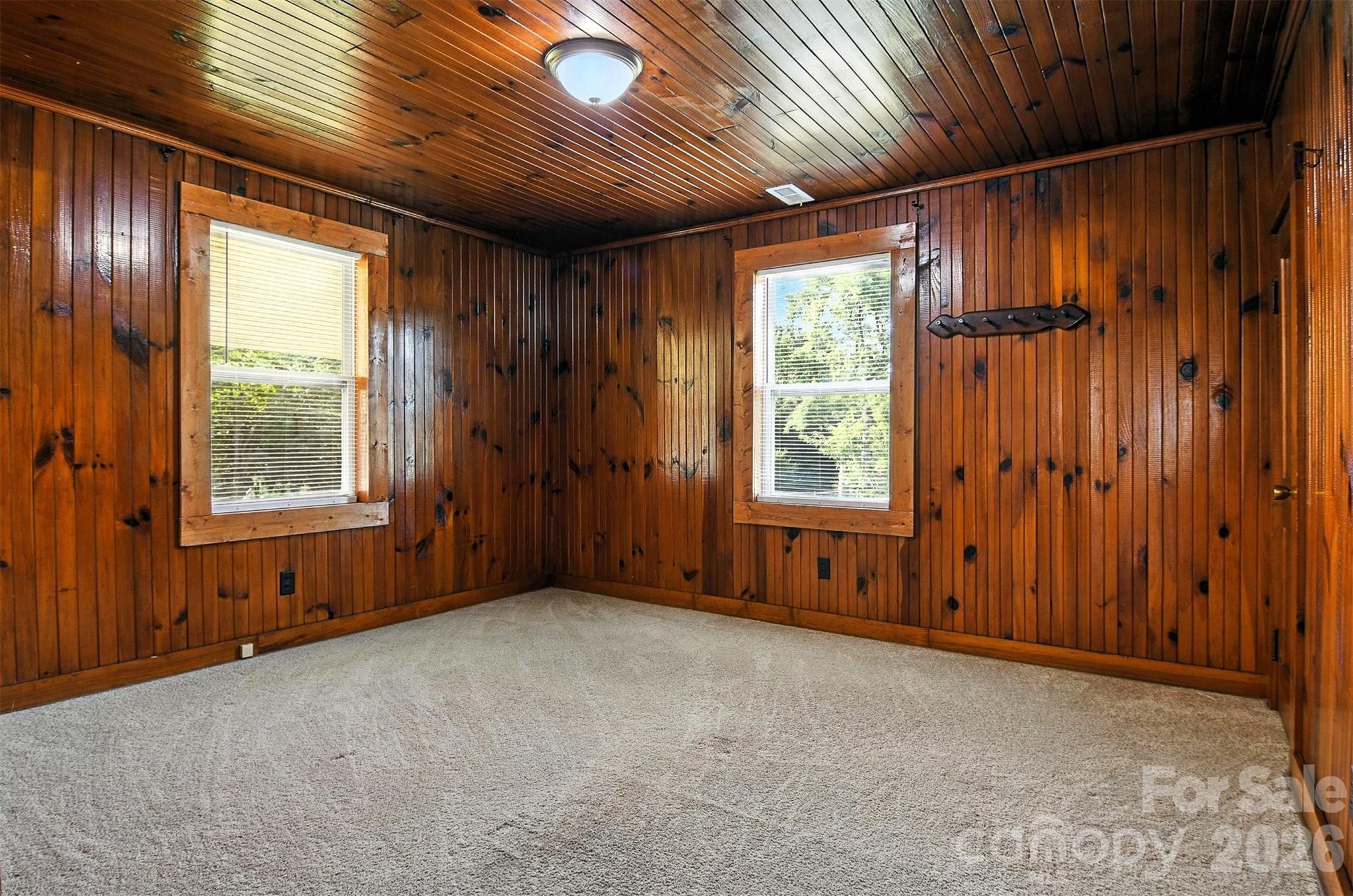 3544 6th Street Drive Property Photo 7