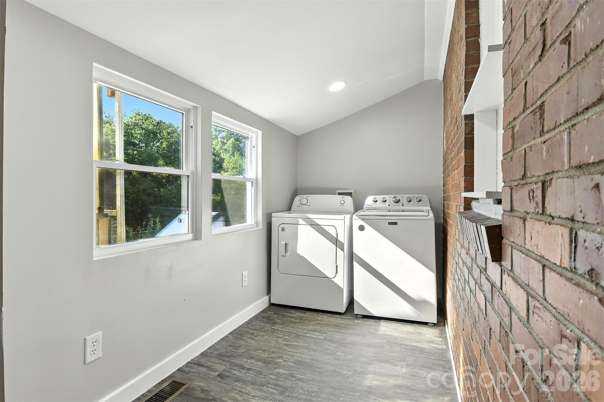3544 6th Street Drive Property Photo 12