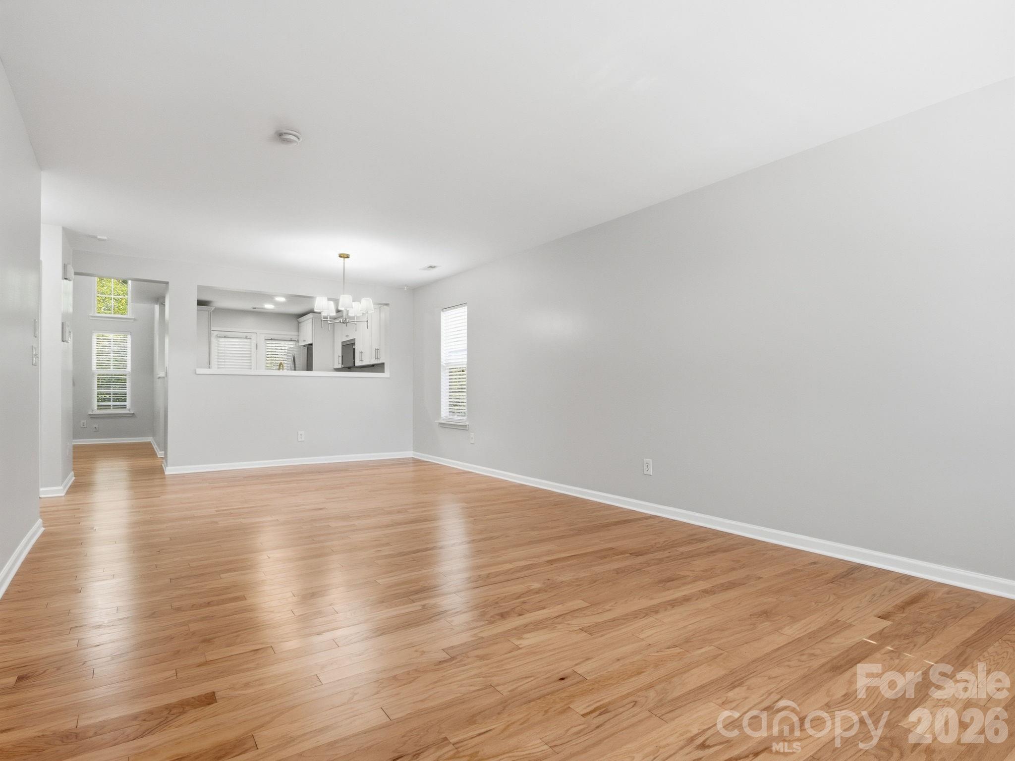 790 Rock Lake Glen Property Photo 15