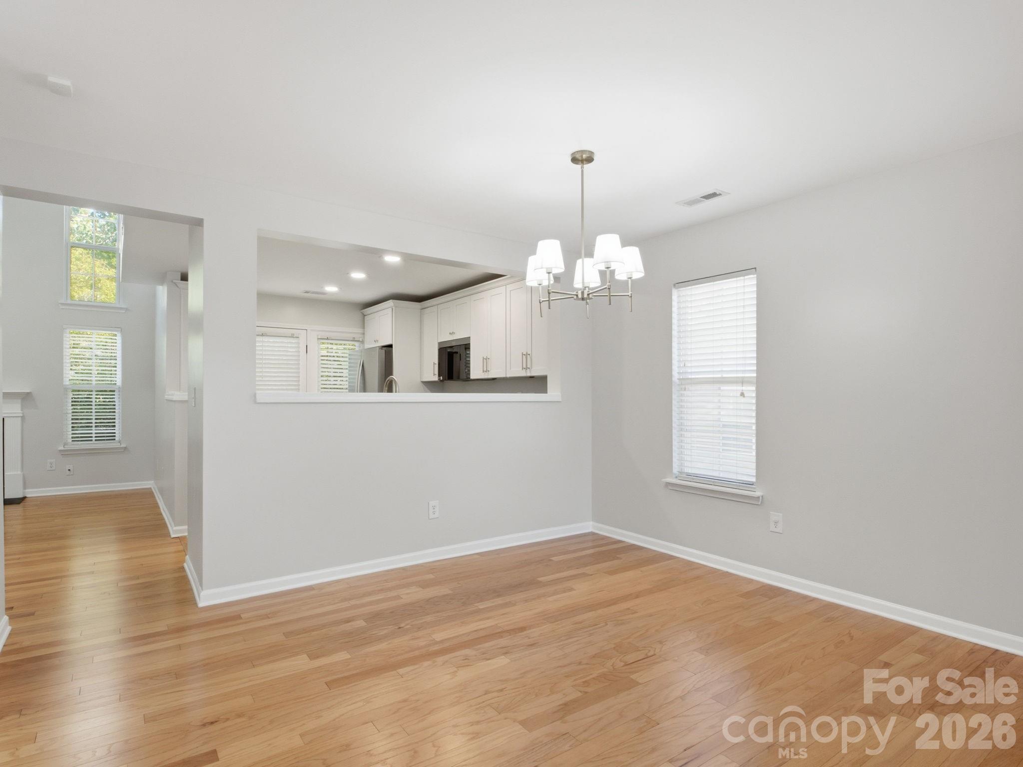 790 Rock Lake Glen Property Photo 16