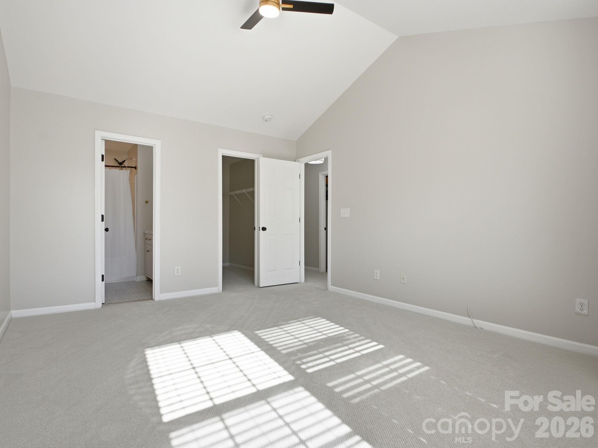 790 Rock Lake Glen Property Photo 26
