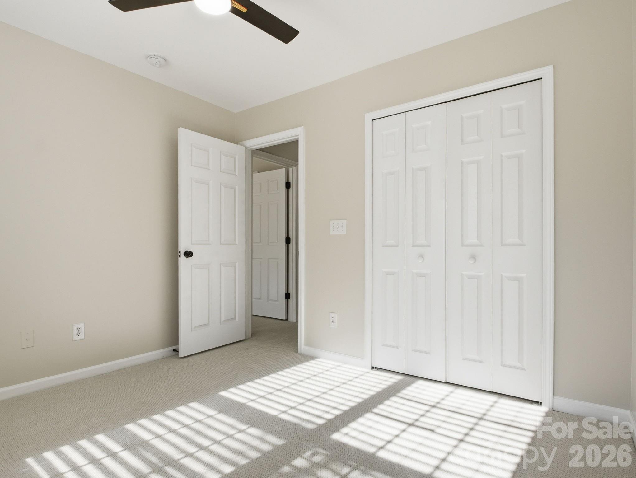 790 Rock Lake Glen Property Photo 31