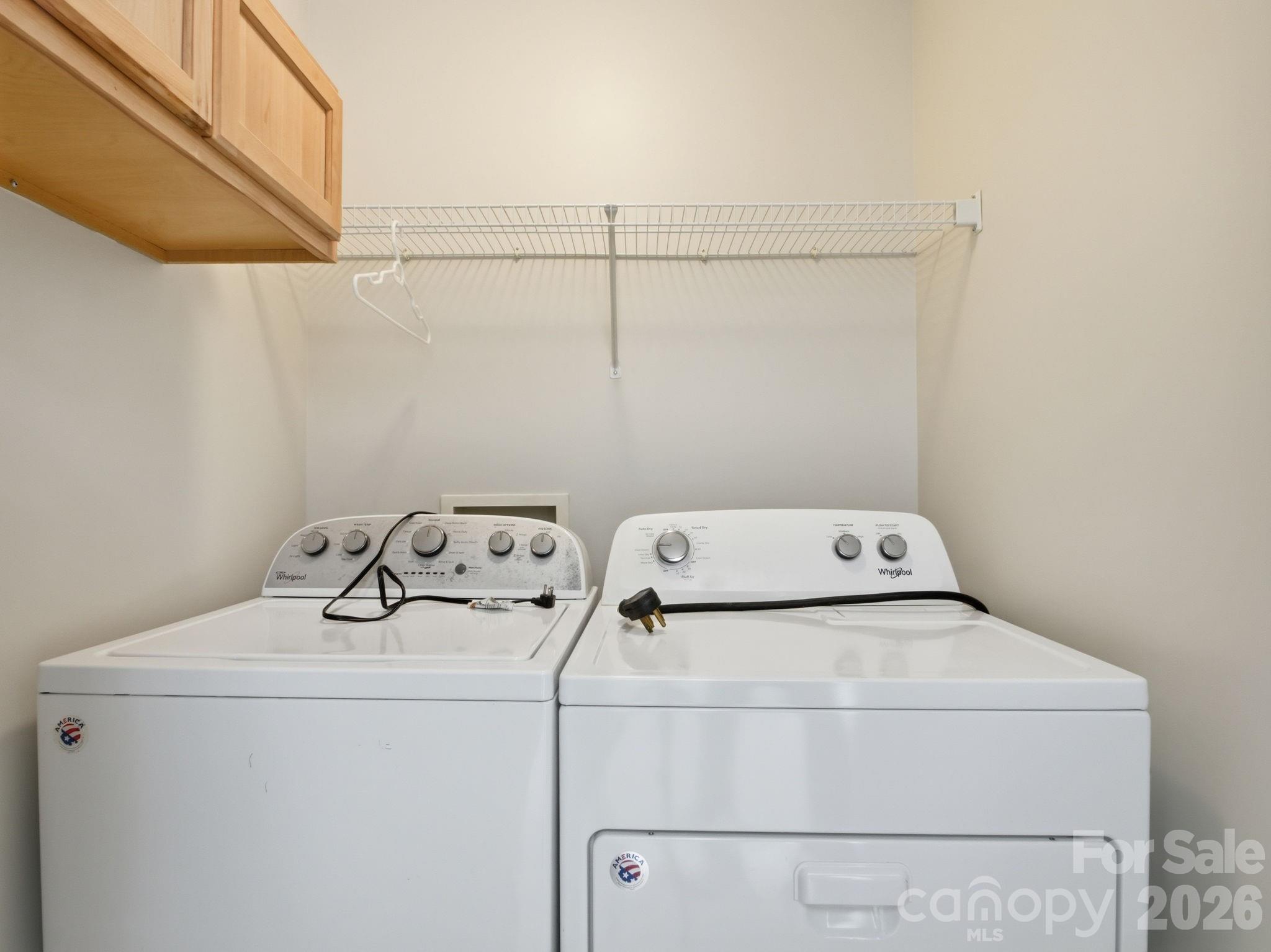 790 Rock Lake Glen Property Photo 32