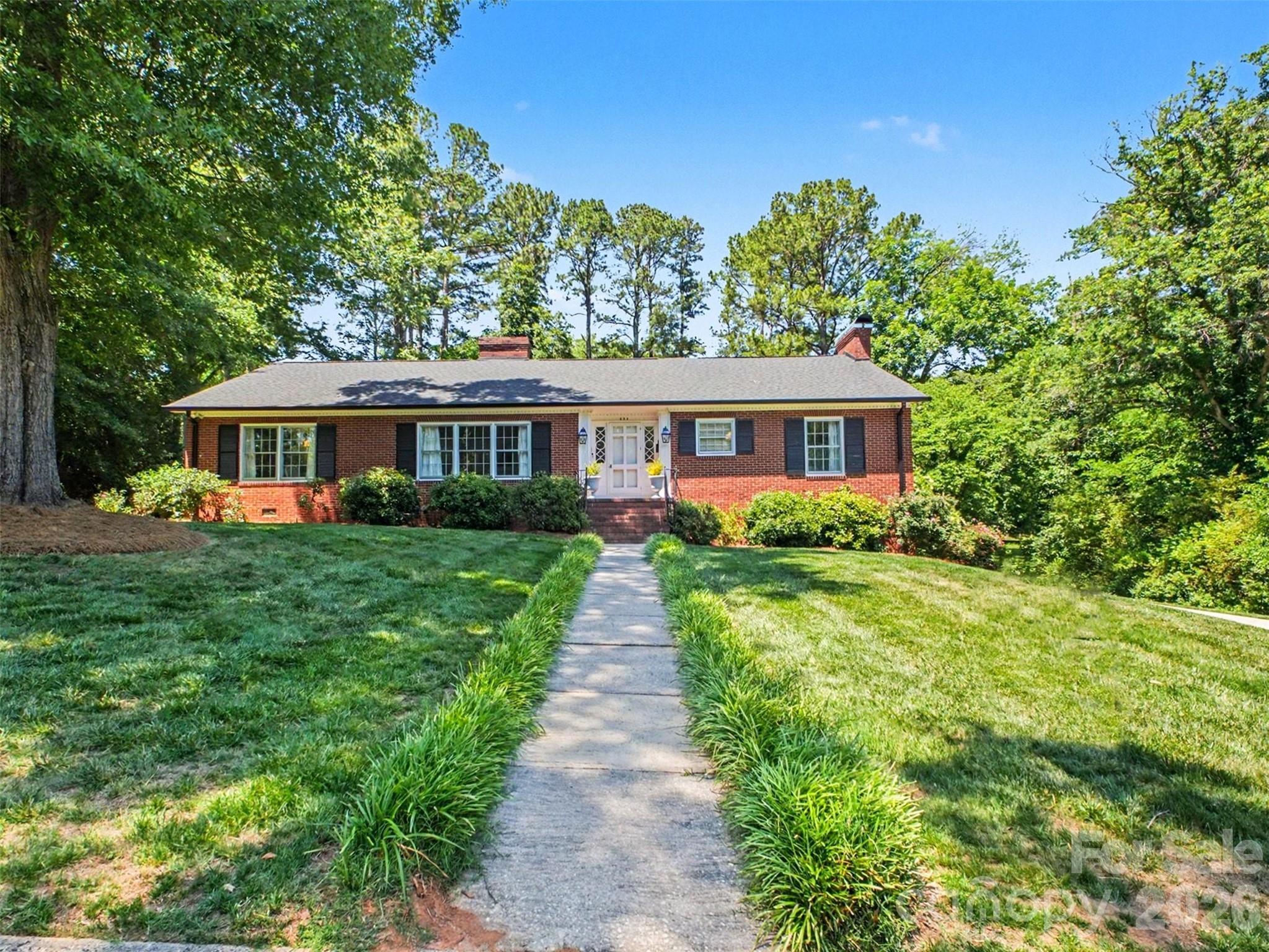 441 Claymont Street Property Photo 1