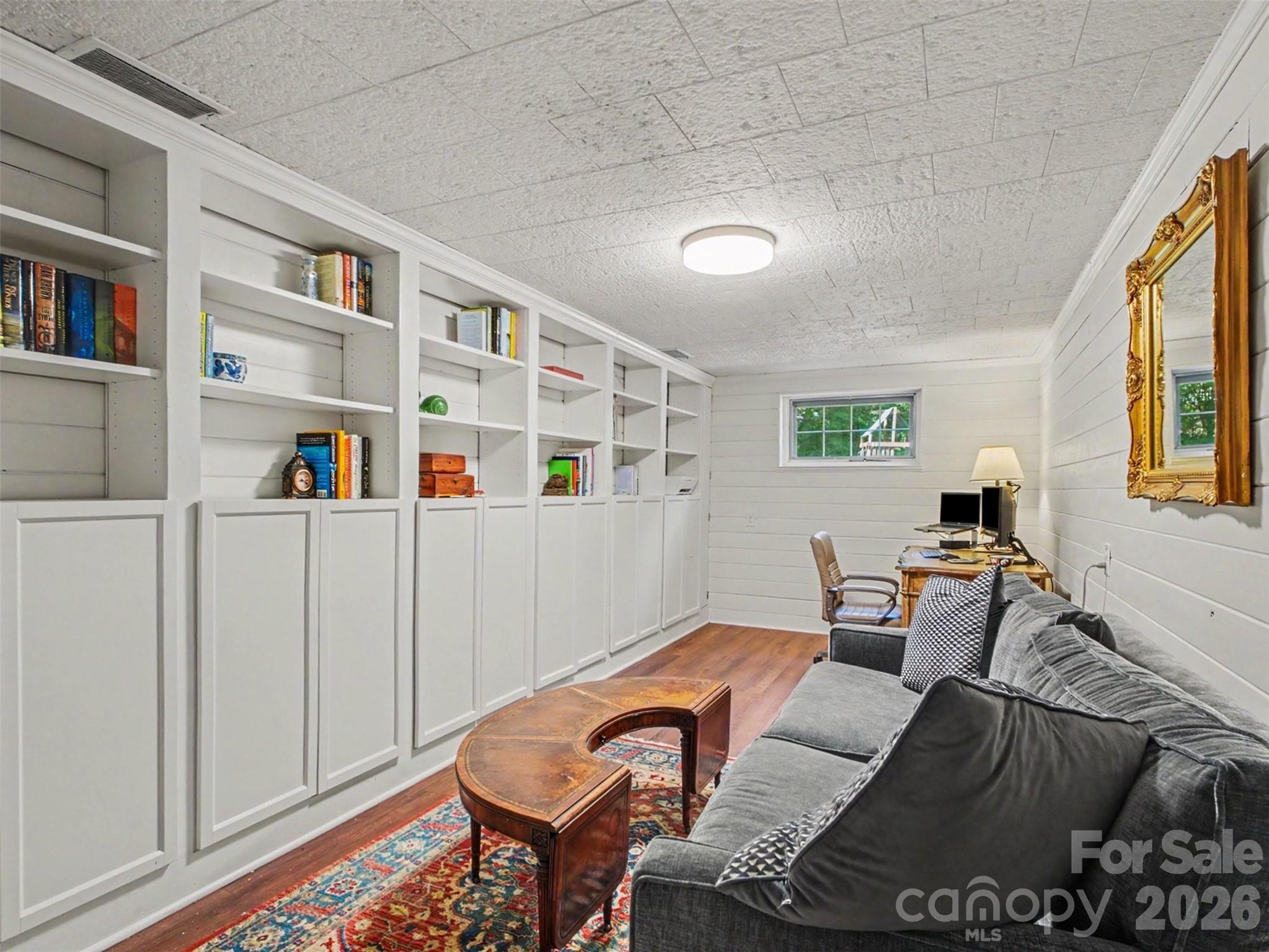 441 Claymont Street Property Photo 22