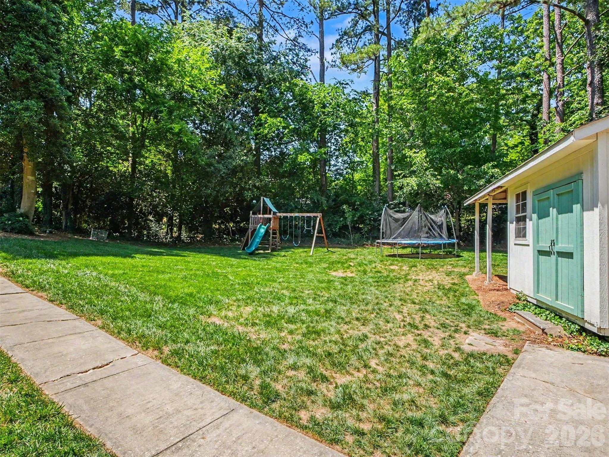 441 Claymont Street Property Photo 27