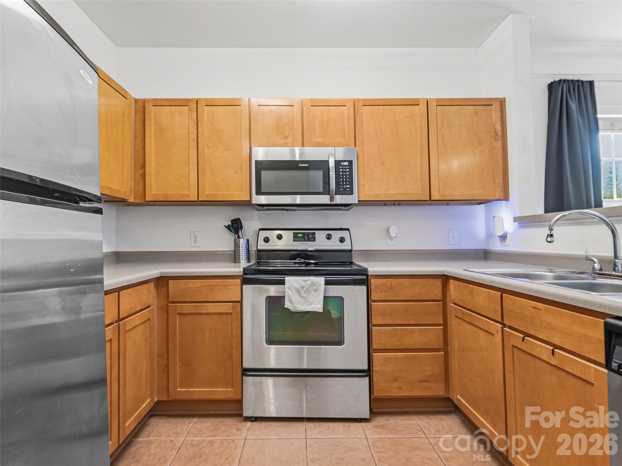 221 Appeldoorn Circle Property Photo 7