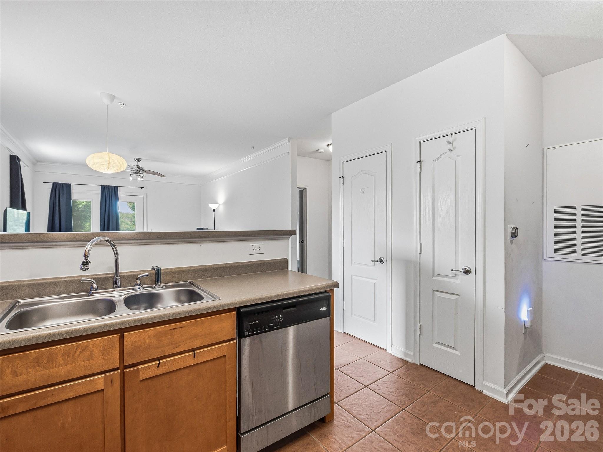 221 Appeldoorn Circle Property Photo 9