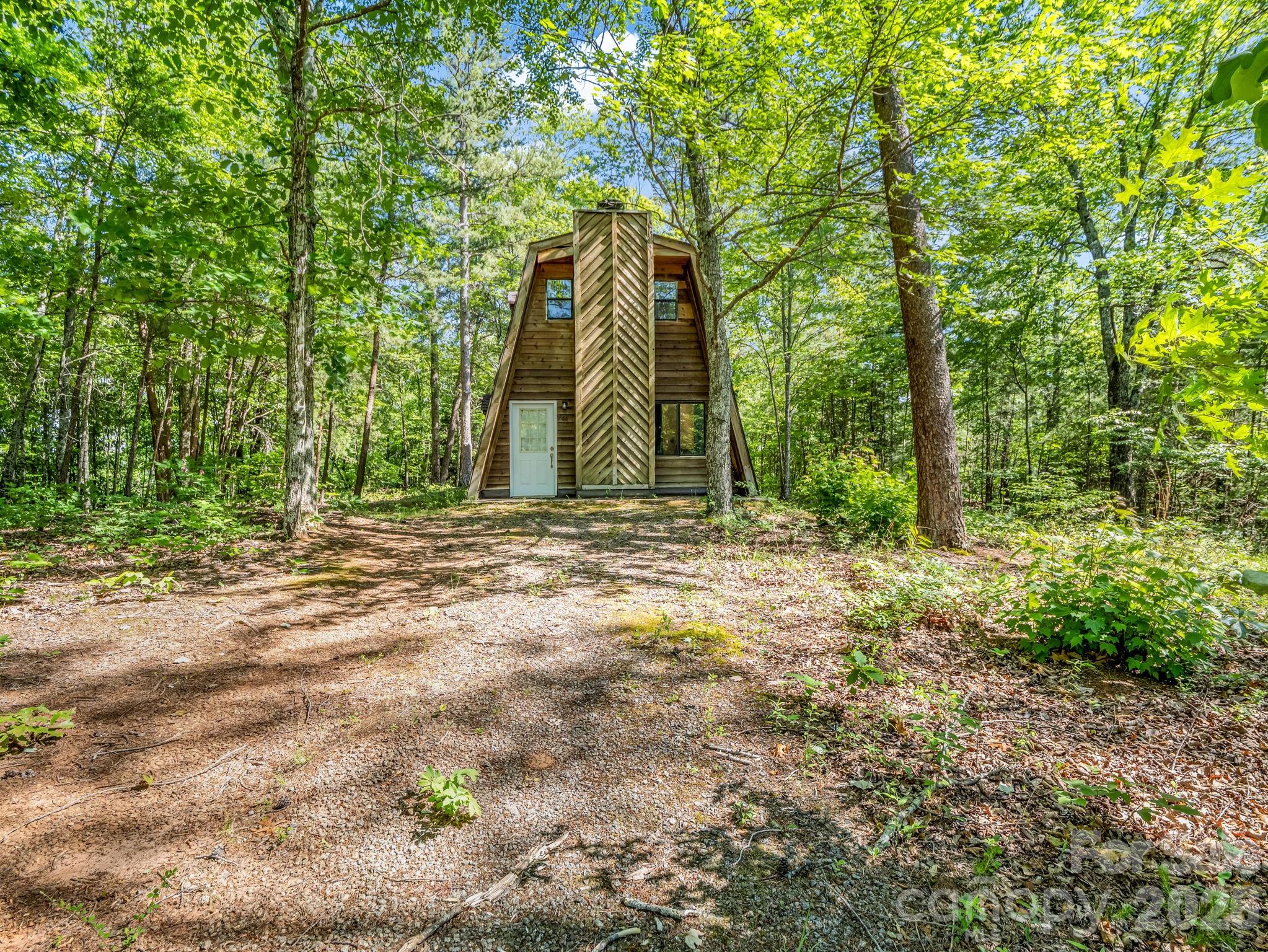 740 Justice Drive Property Photo 1