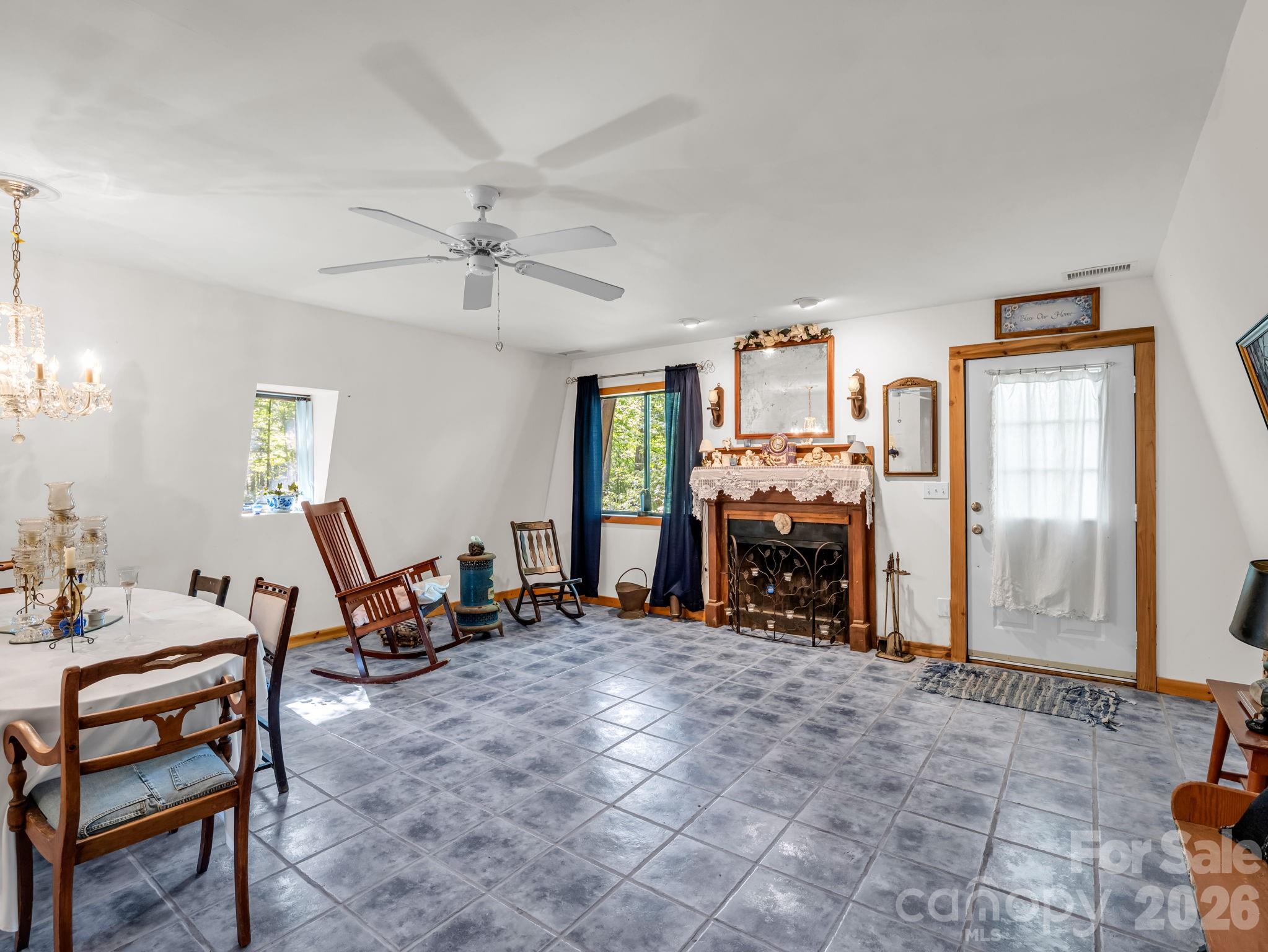 740 Justice Drive Property Photo 13