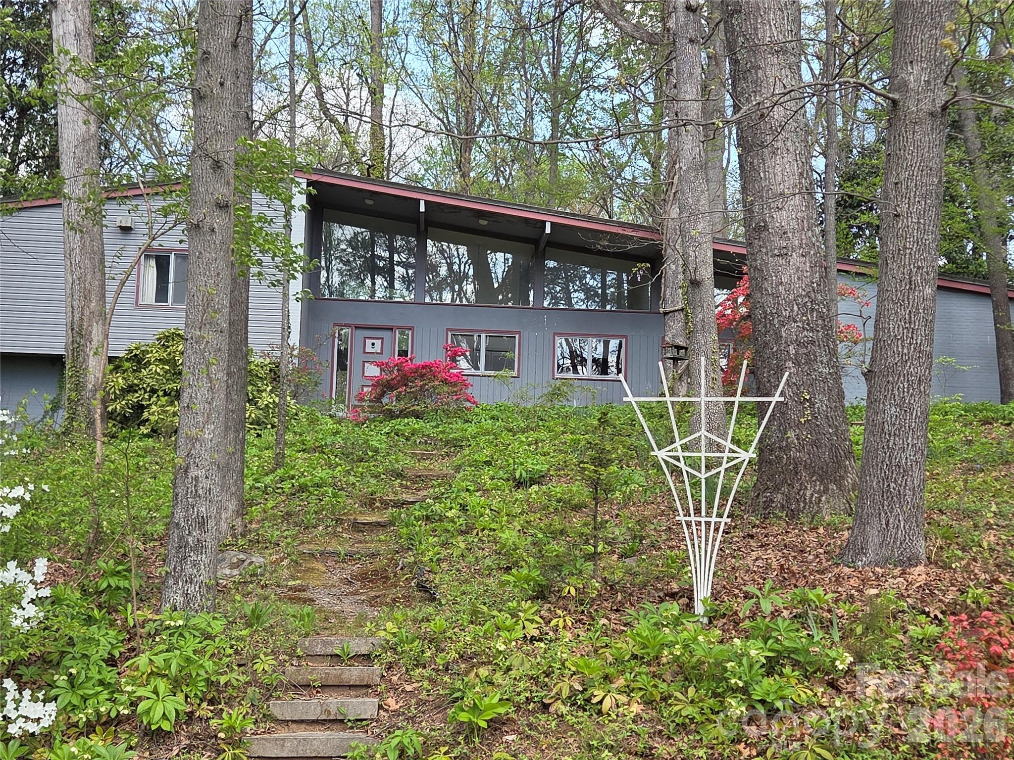 2051 Royall Drive Property Photo 1