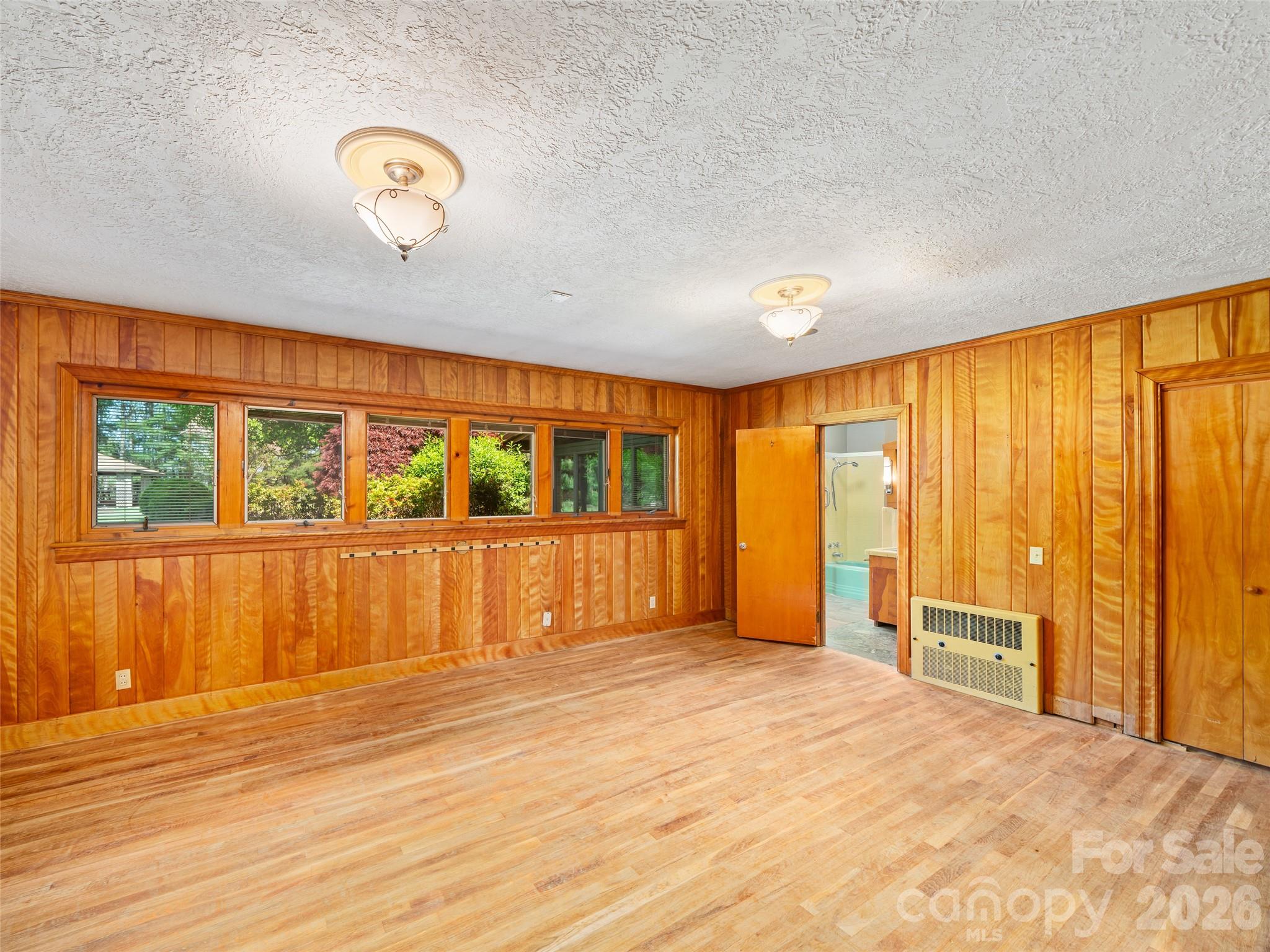 110 Crest View Road Property Photo 11