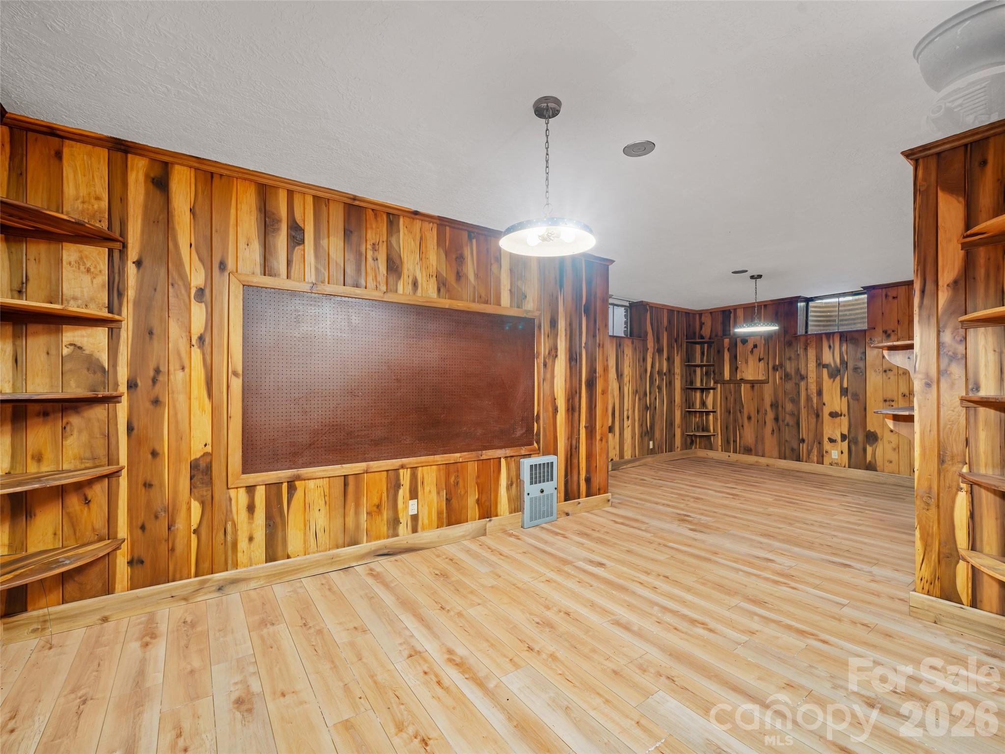 110 Crest View Road Property Photo 16