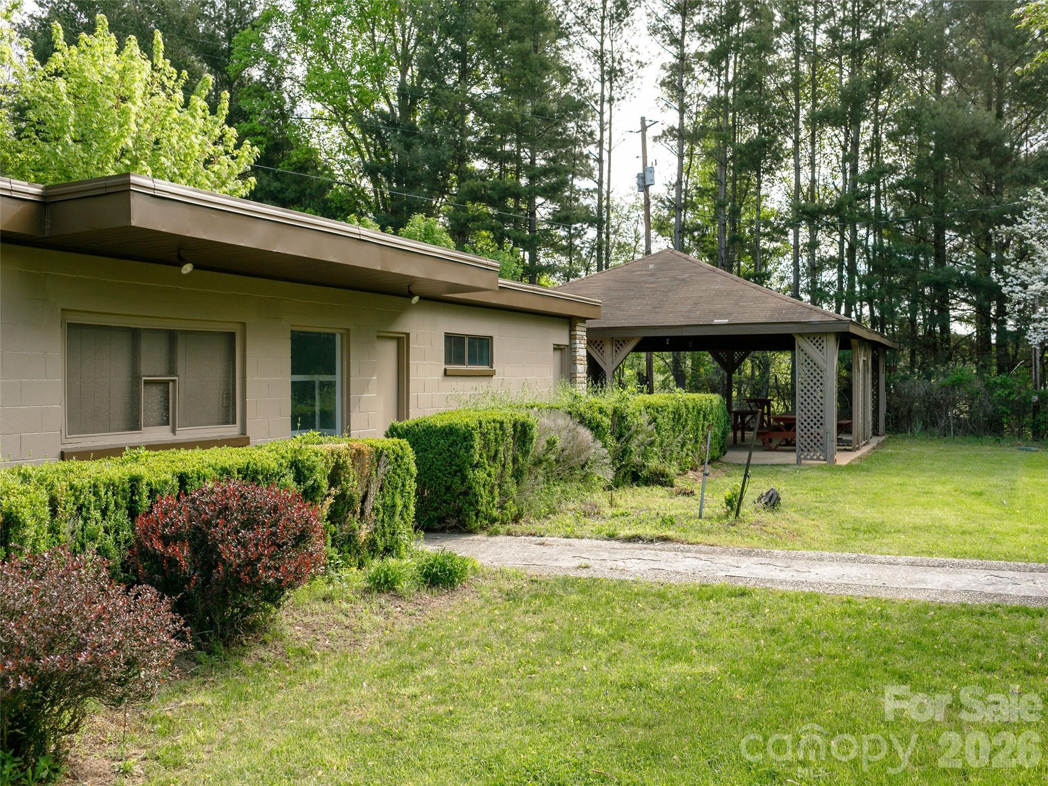 110 Crest View Road Property Photo 30