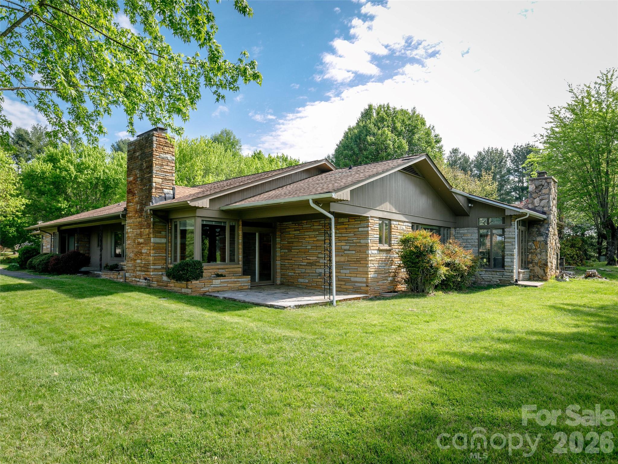 110 Crest View Road Property Photo 33