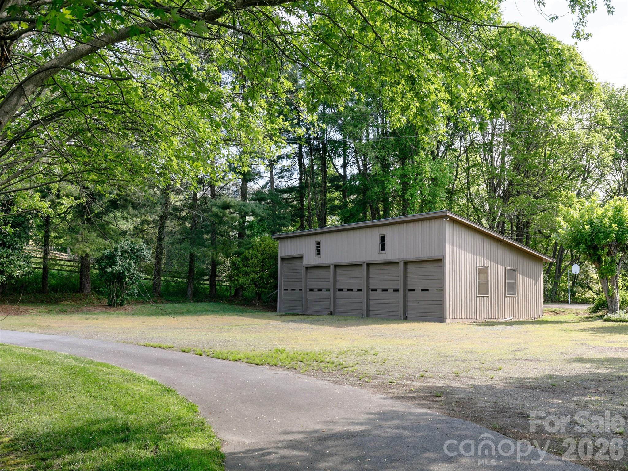 110 Crest View Road Property Photo 35