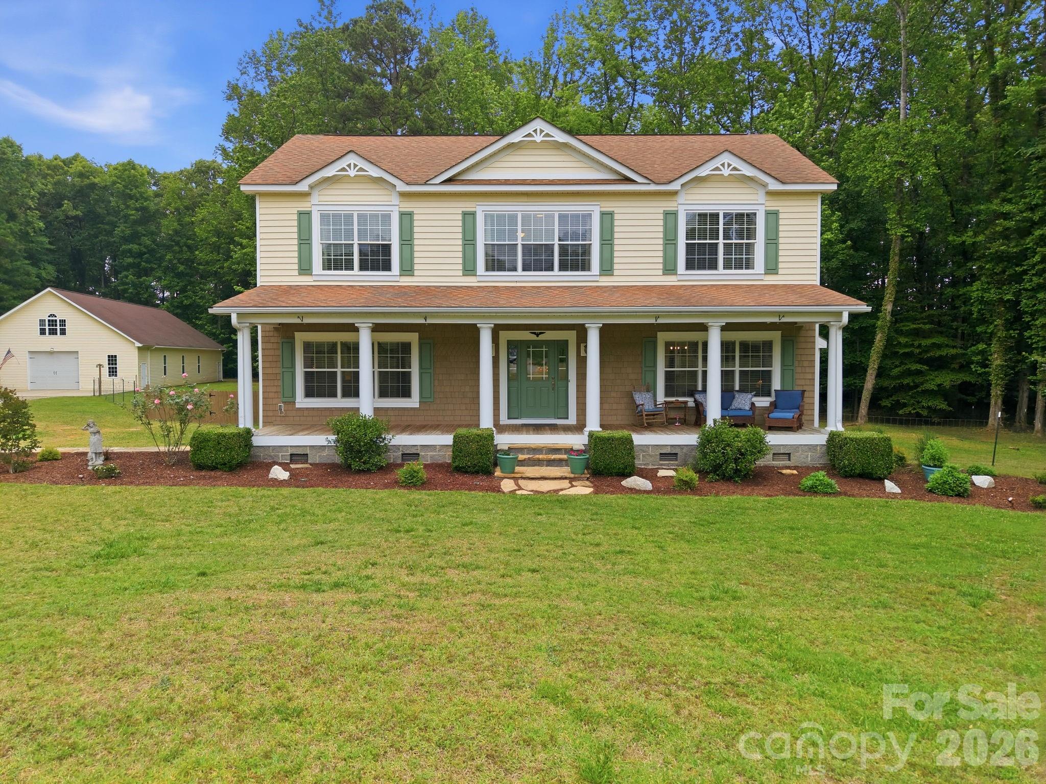 305 Hedrick Lambe Drive Property Photo 4