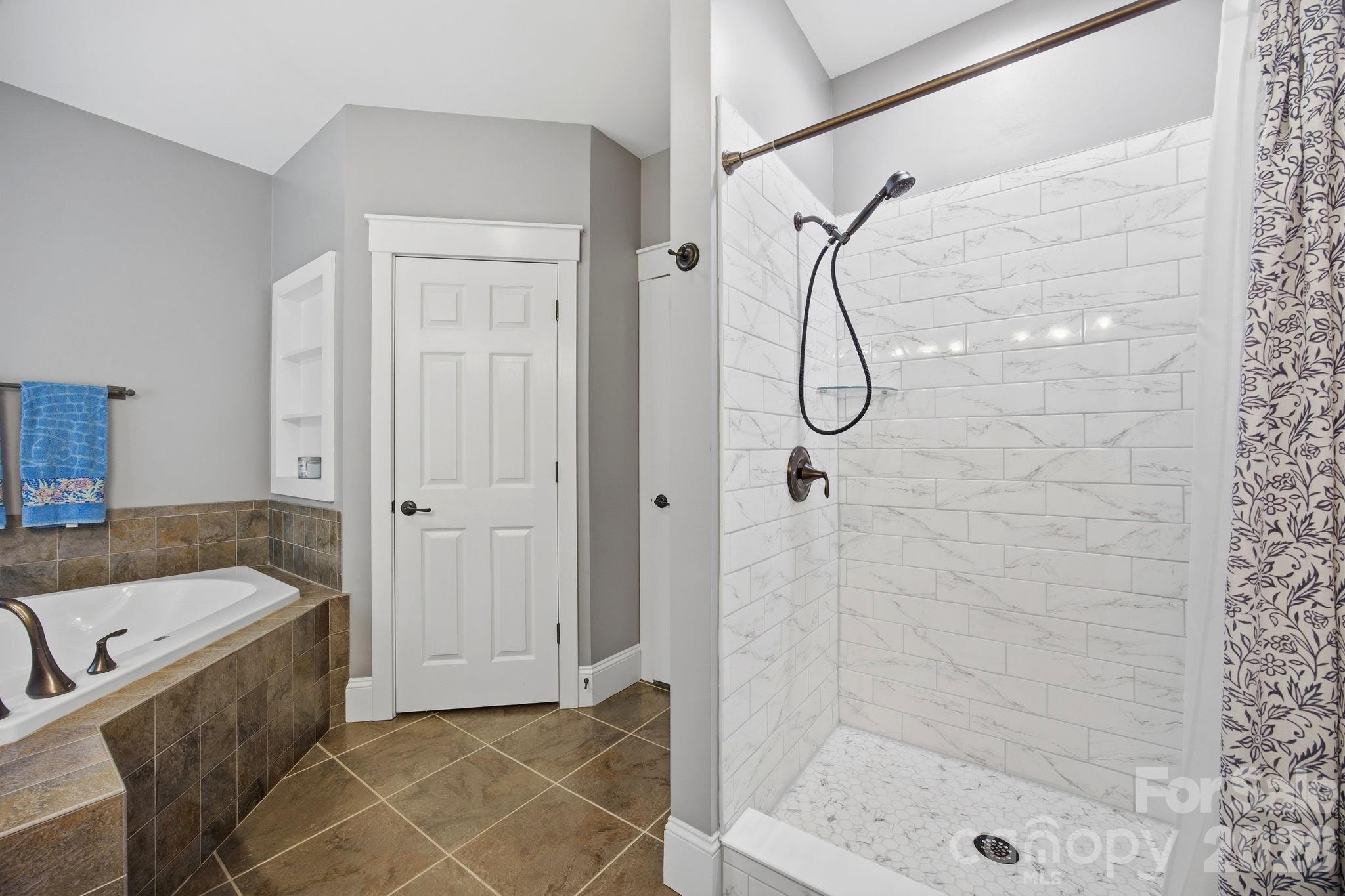 305 Hedrick Lambe Drive Property Photo 34